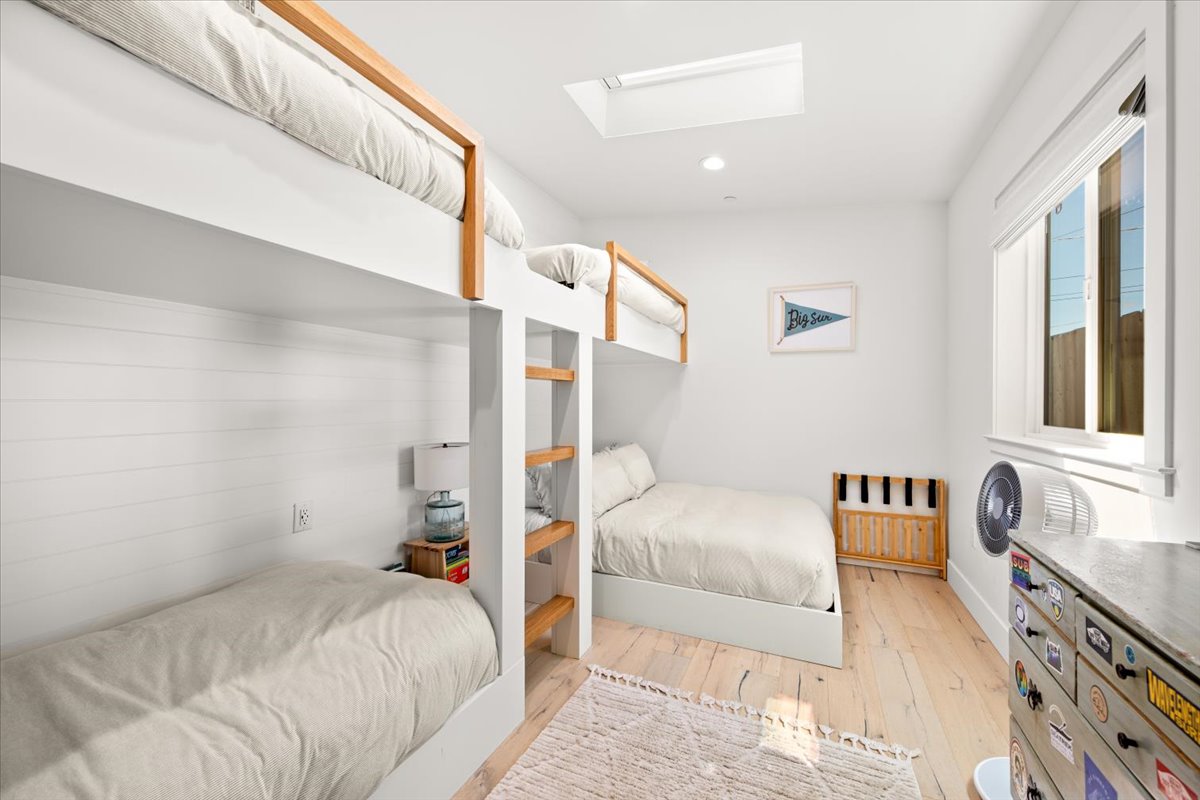 bunk room!