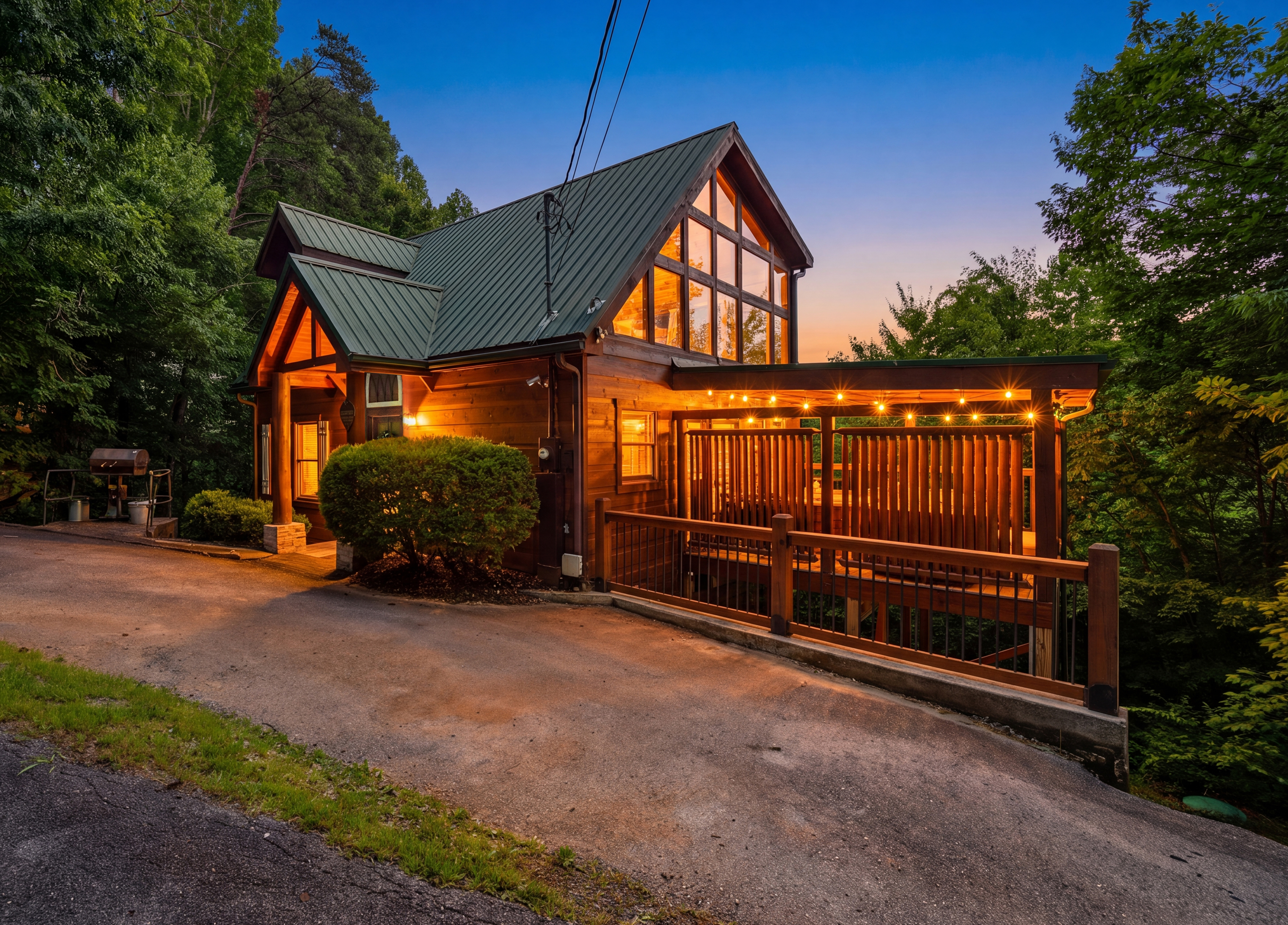 Sky View cabin in the evening is magical!