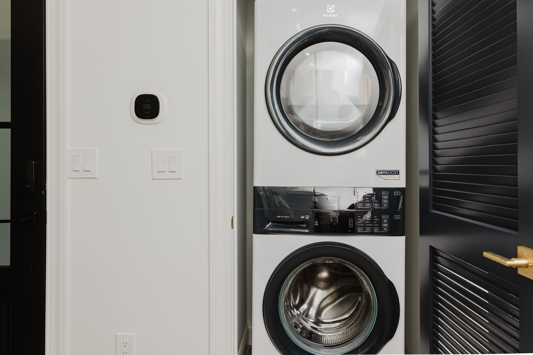Washer and dryer available for your use, Ecobee thermostat 