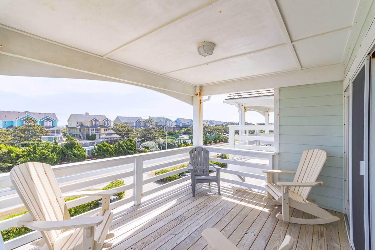 Aqua Palooza vacation rental photo 8 of 153