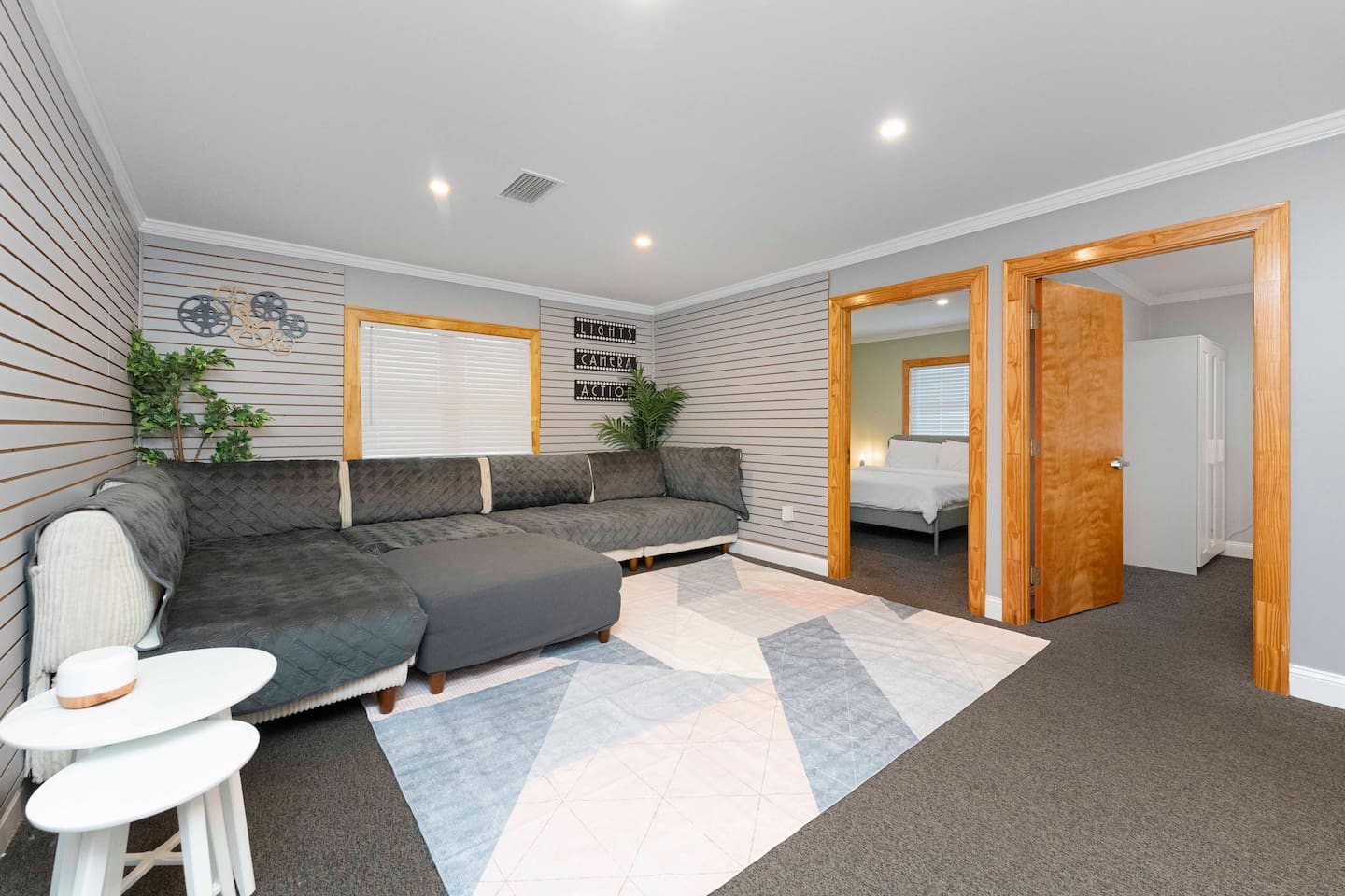 Comfortable 2BR w/ EV charger & Workspace 5