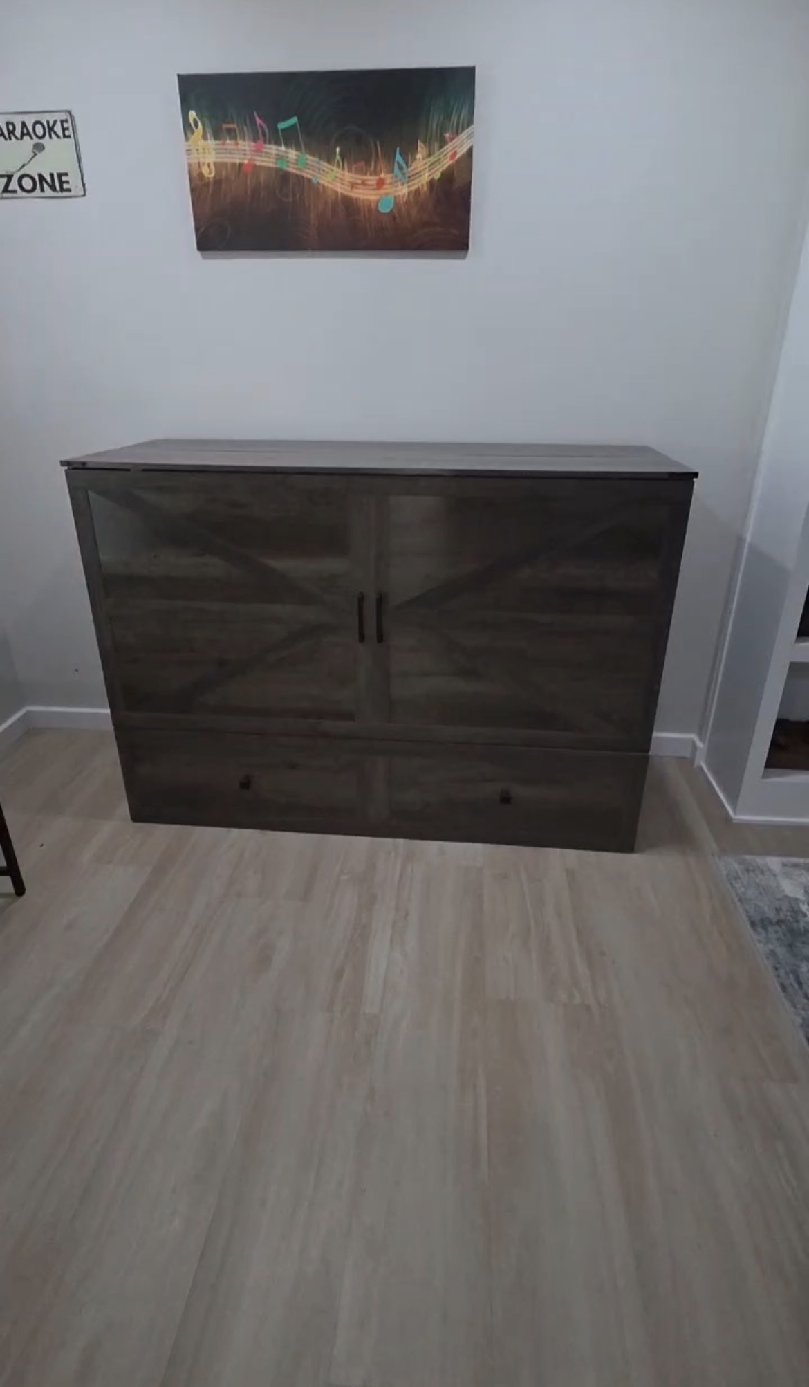 Murphy Bed that sleeps 2!