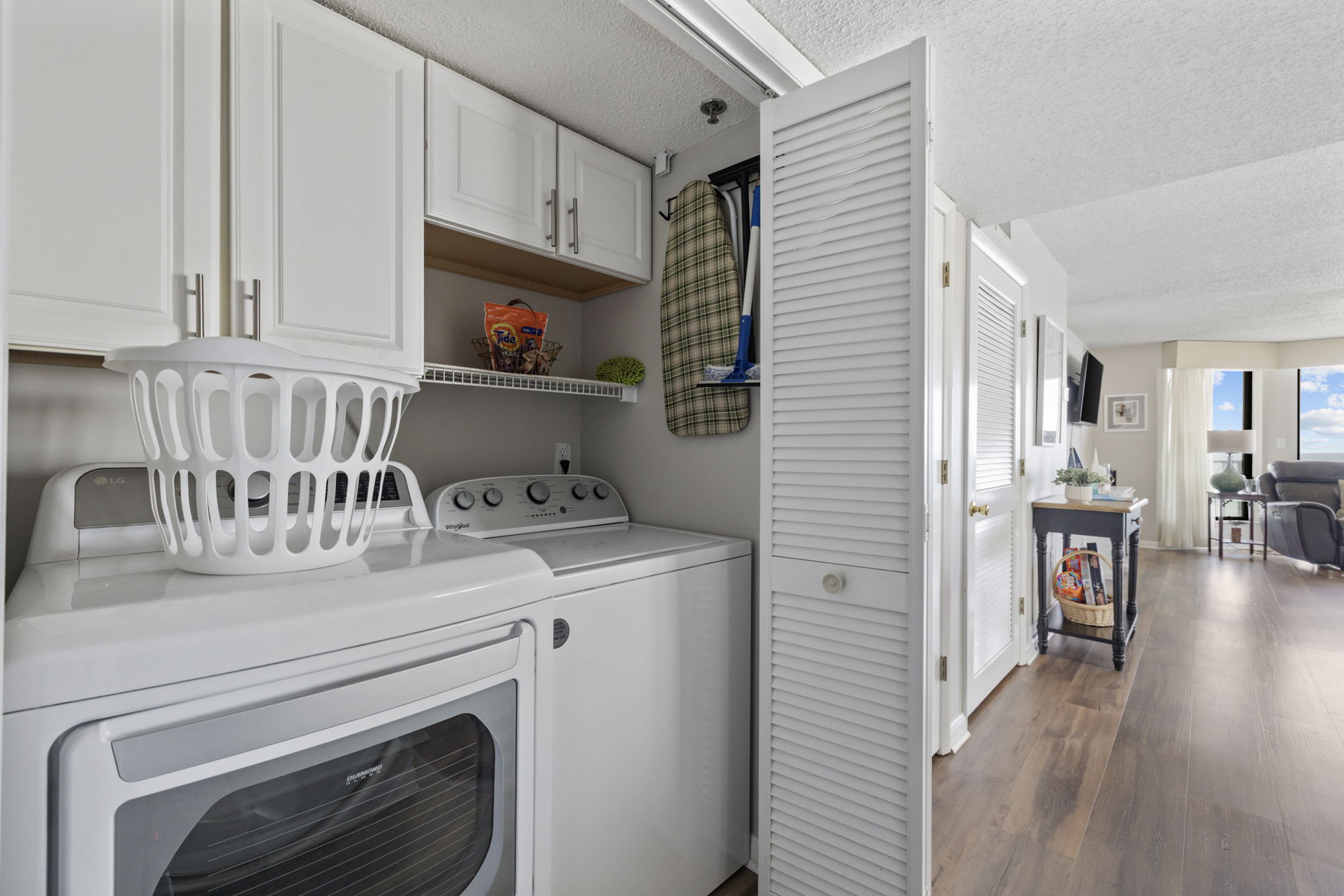 Ensuite Laundry