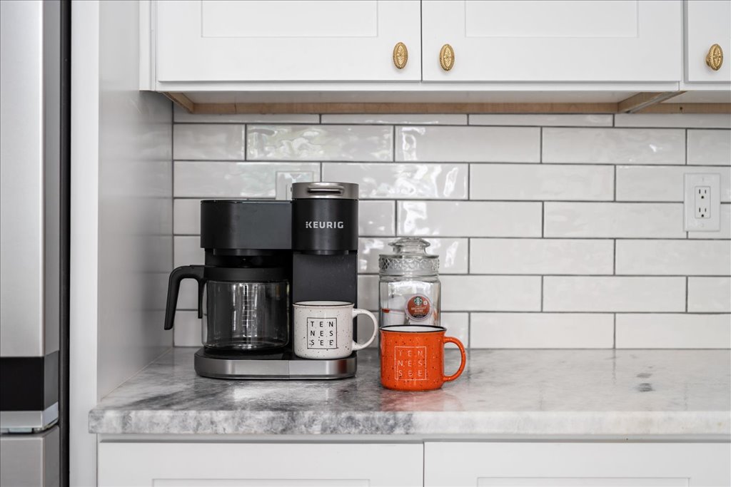 Keurig w/ Coffee Pot or Single Cup