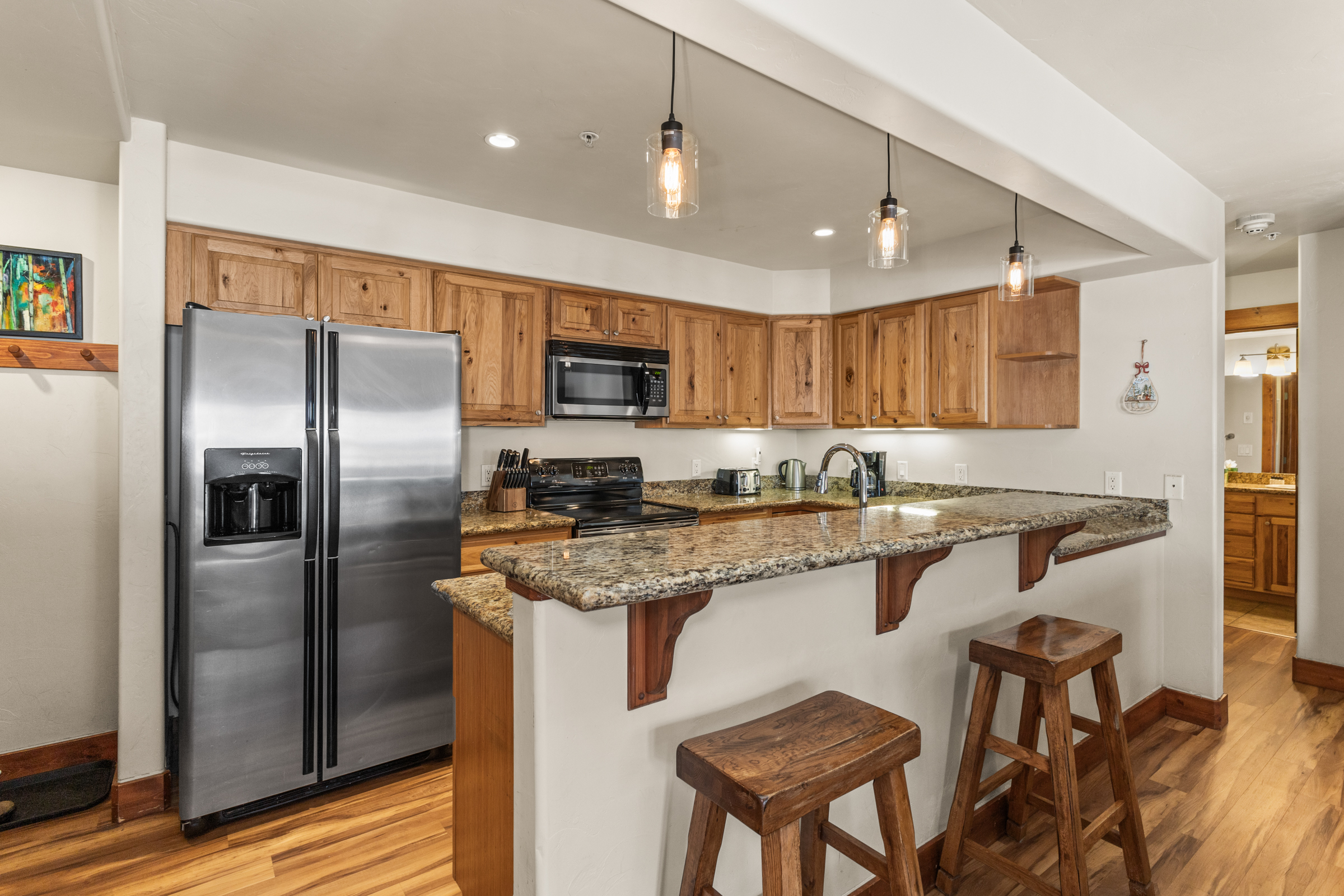 Kitchen | Island table