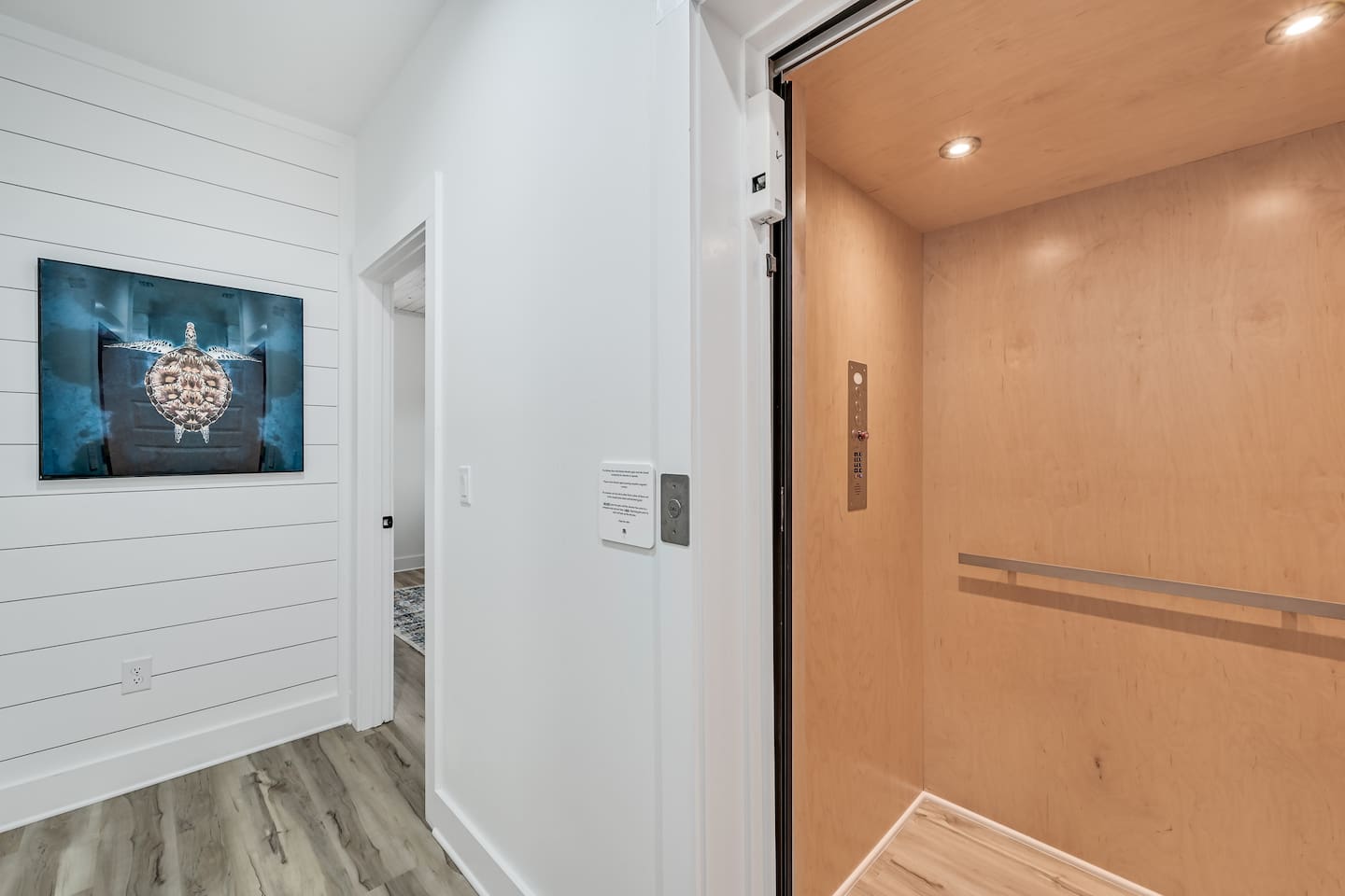 Commercial Elevator (all floors)