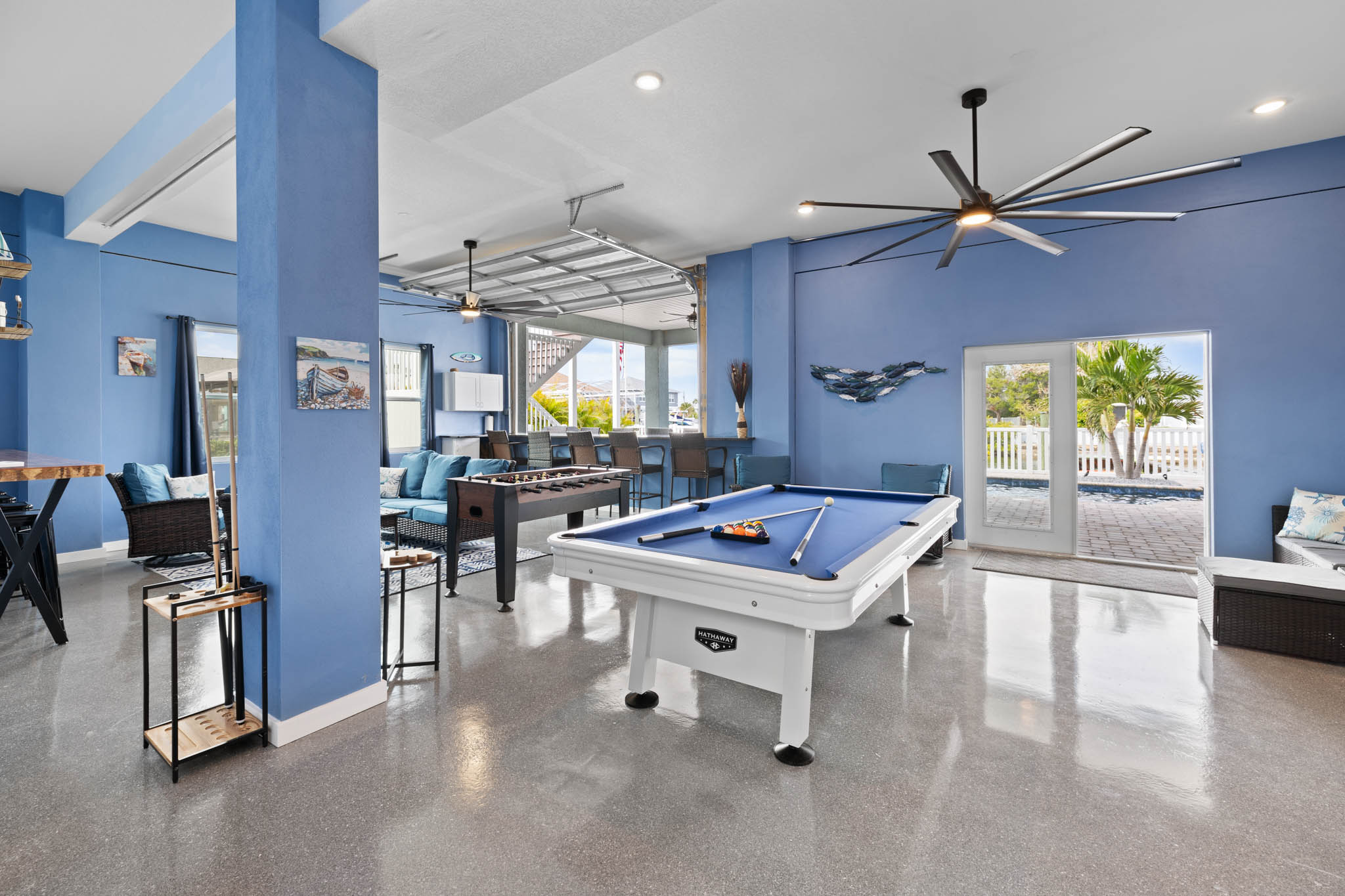 Sleep 13/Heated Pool/Foosball/Pool Table 4