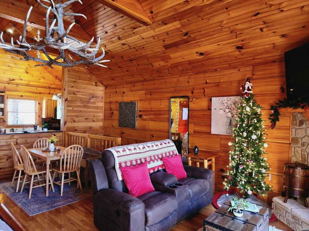 A cozy mountain awaits 🎄 available only winter holidays!  