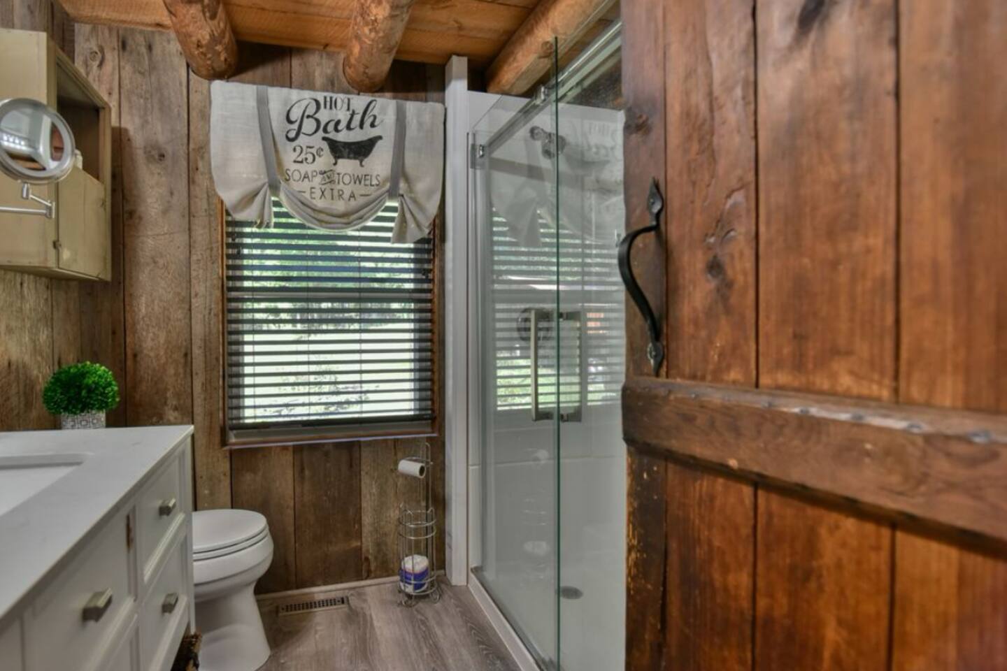 Main Bathroom