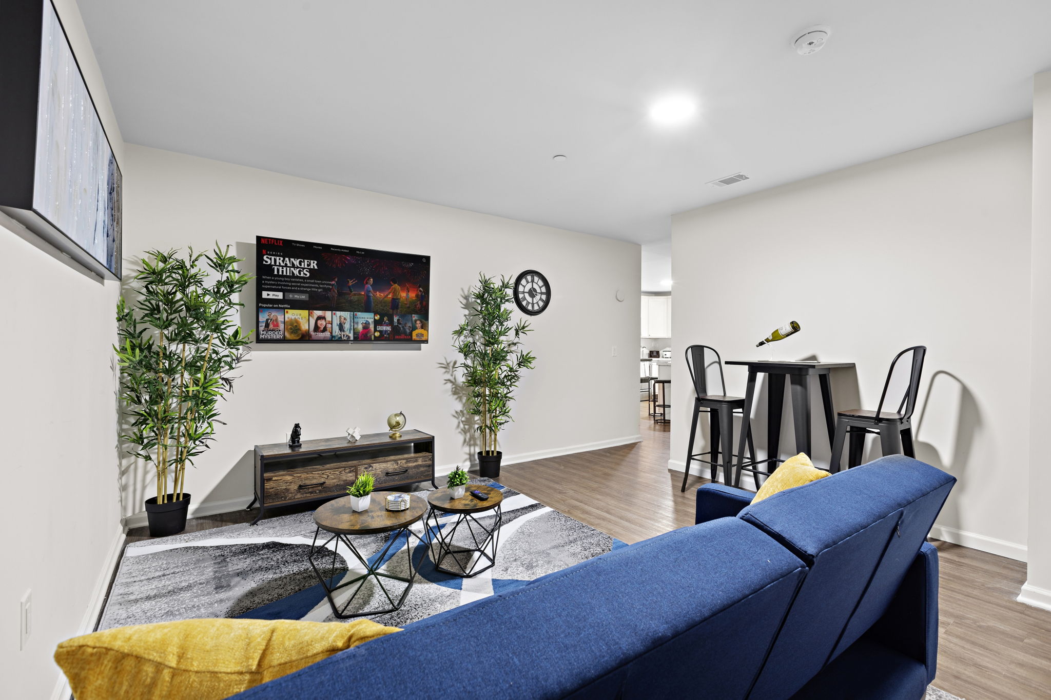 Cozy Stay With Free Parking And Fast Wi-fi - Inviting Escape - Newark, NJ