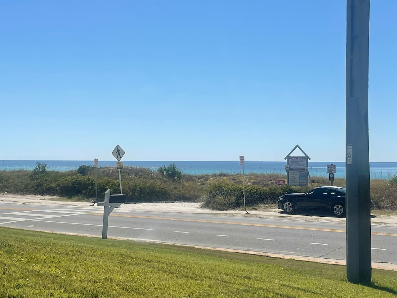 Crosswalk to the beach