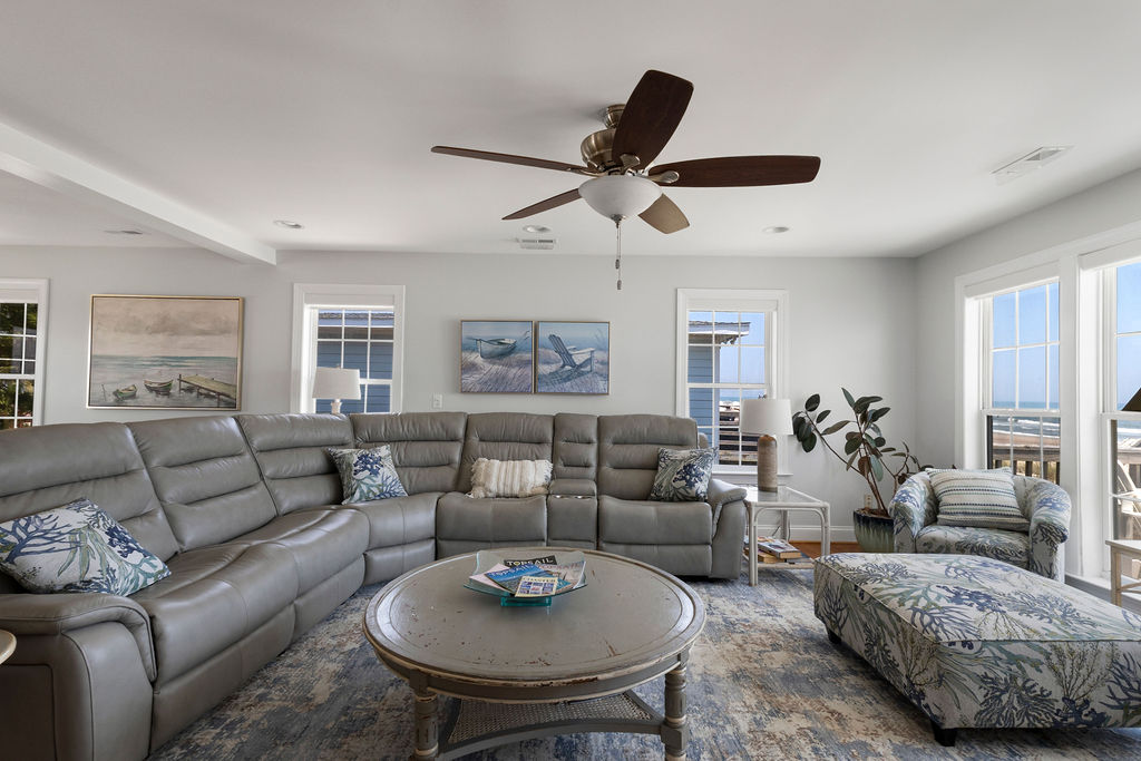 The large living room offers ample seating and wonderful views!