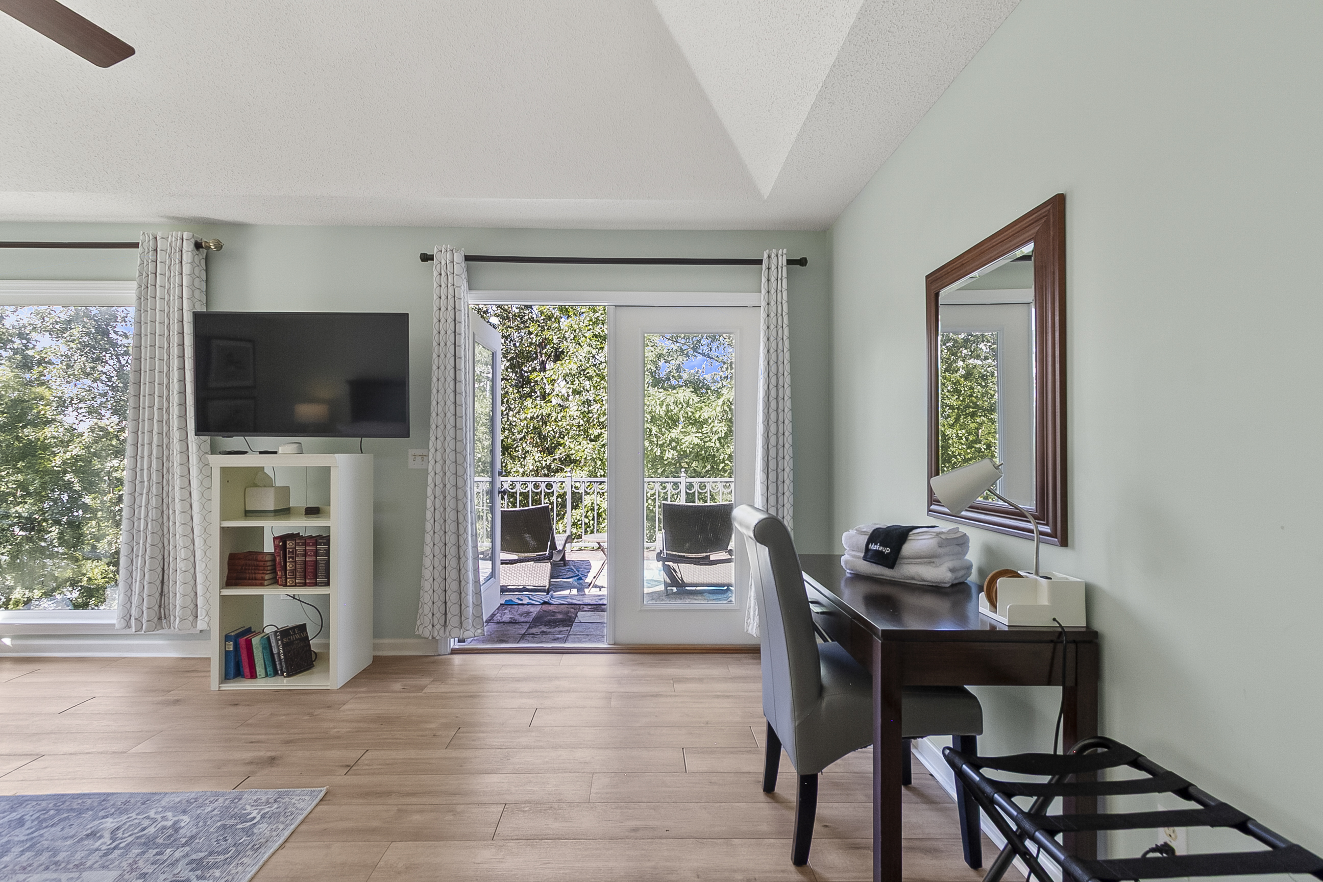 Access to Private Outdoor Balcony