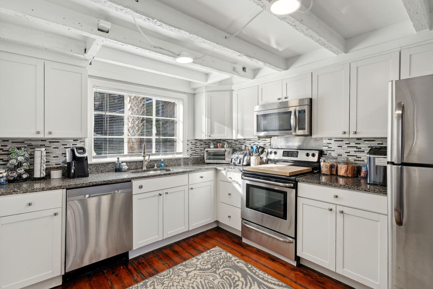 Kitchenette