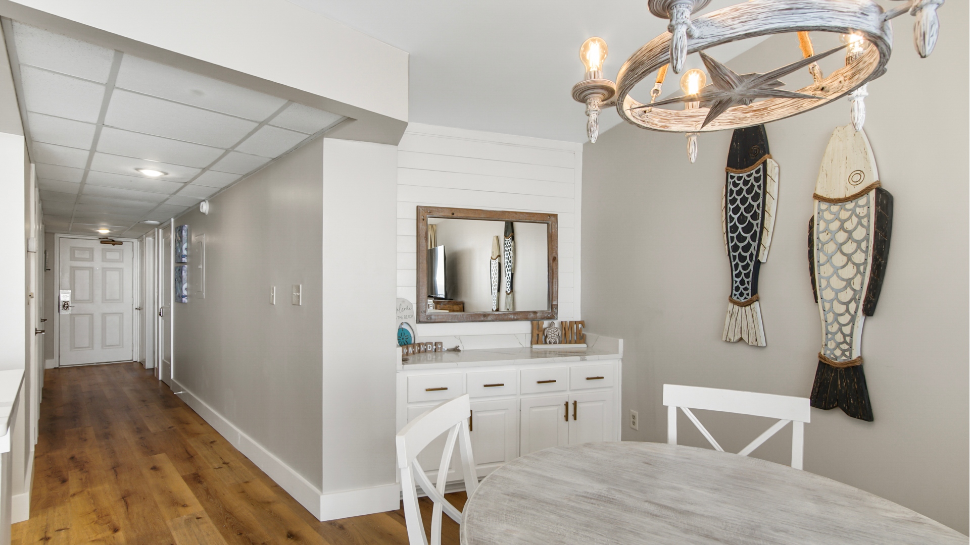 Dining table and extra service area