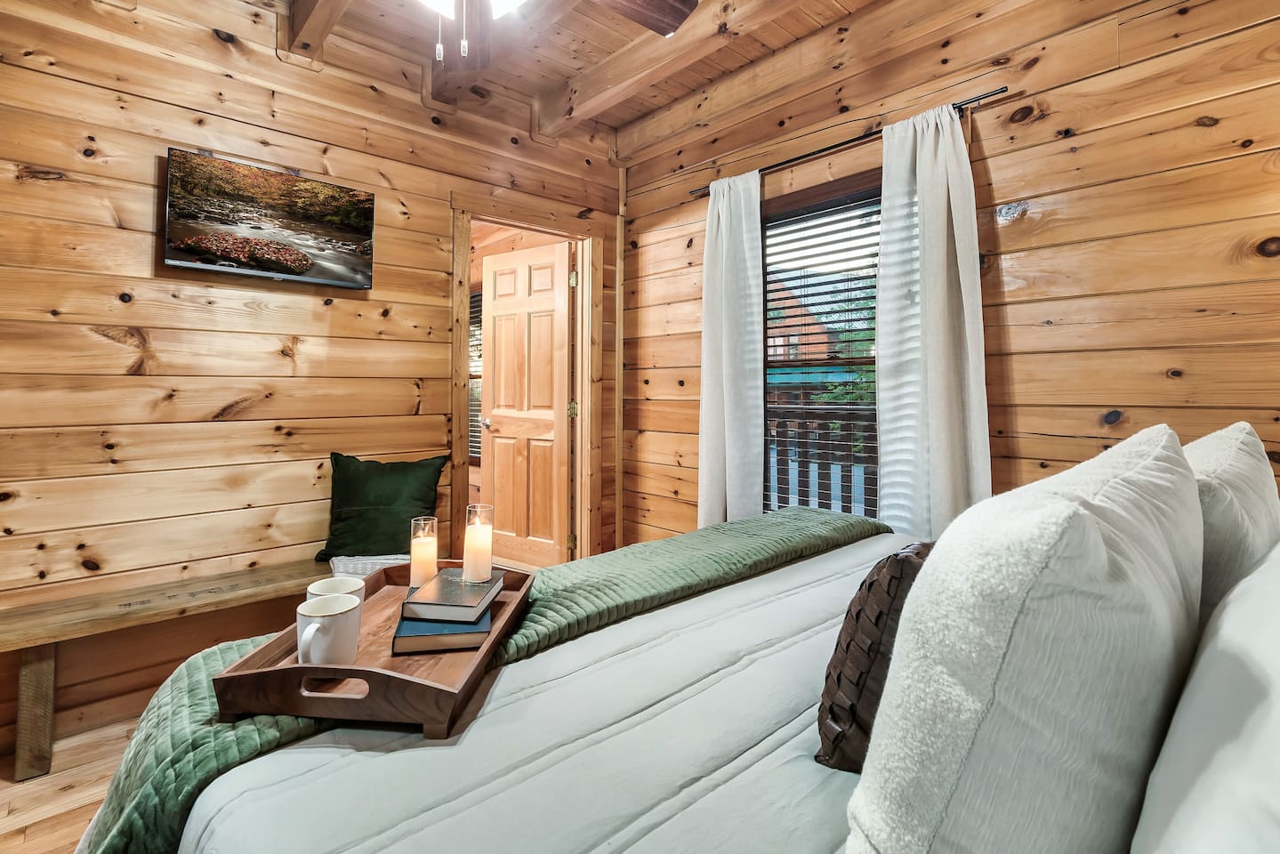 Main Level Junior Suite