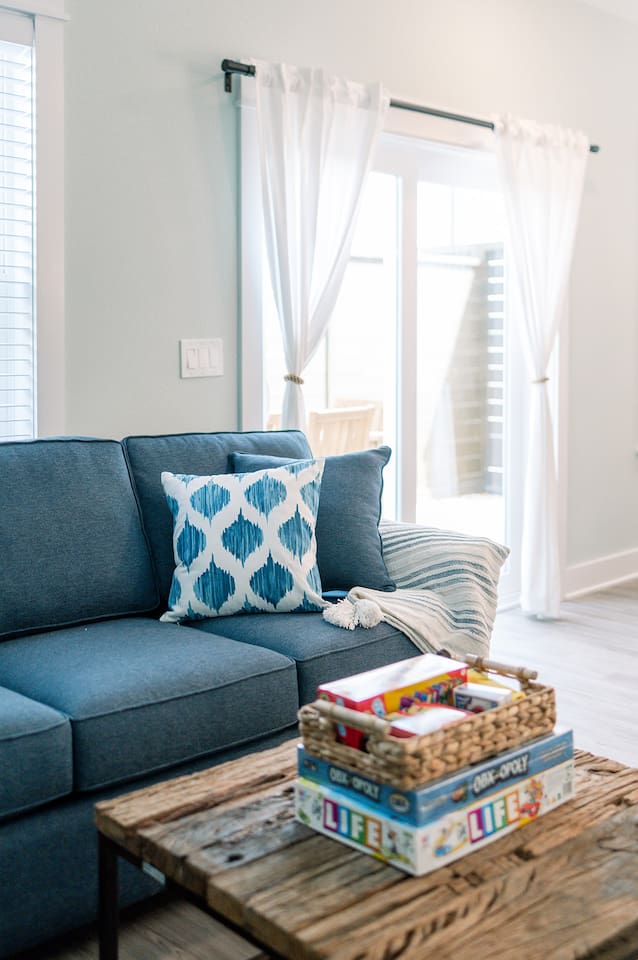 Kick back on the comfortable sectional and enjoy board games with the group.