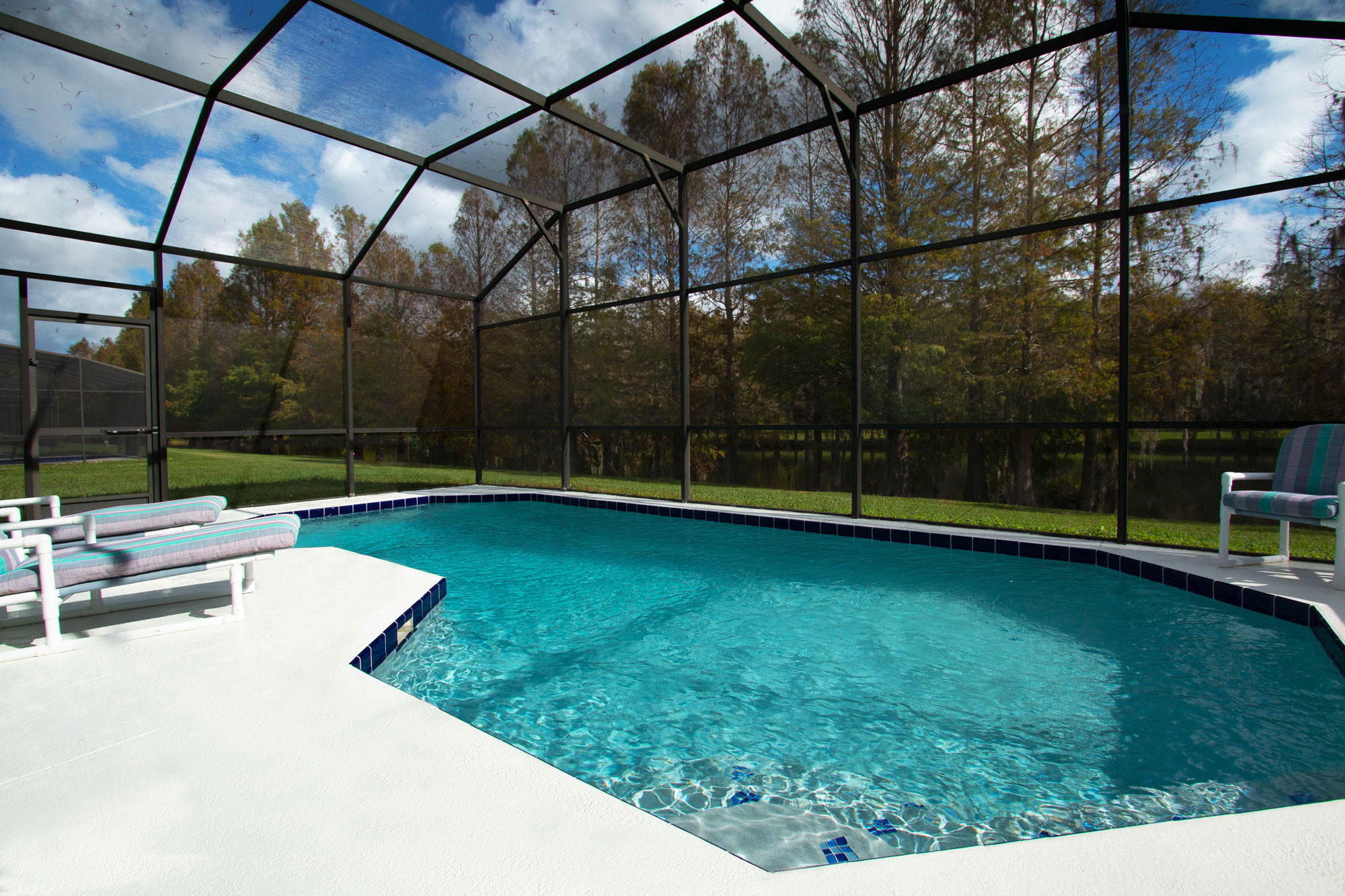 Private Screened Patio Pool. Beautiful view and sunny southern exposure!