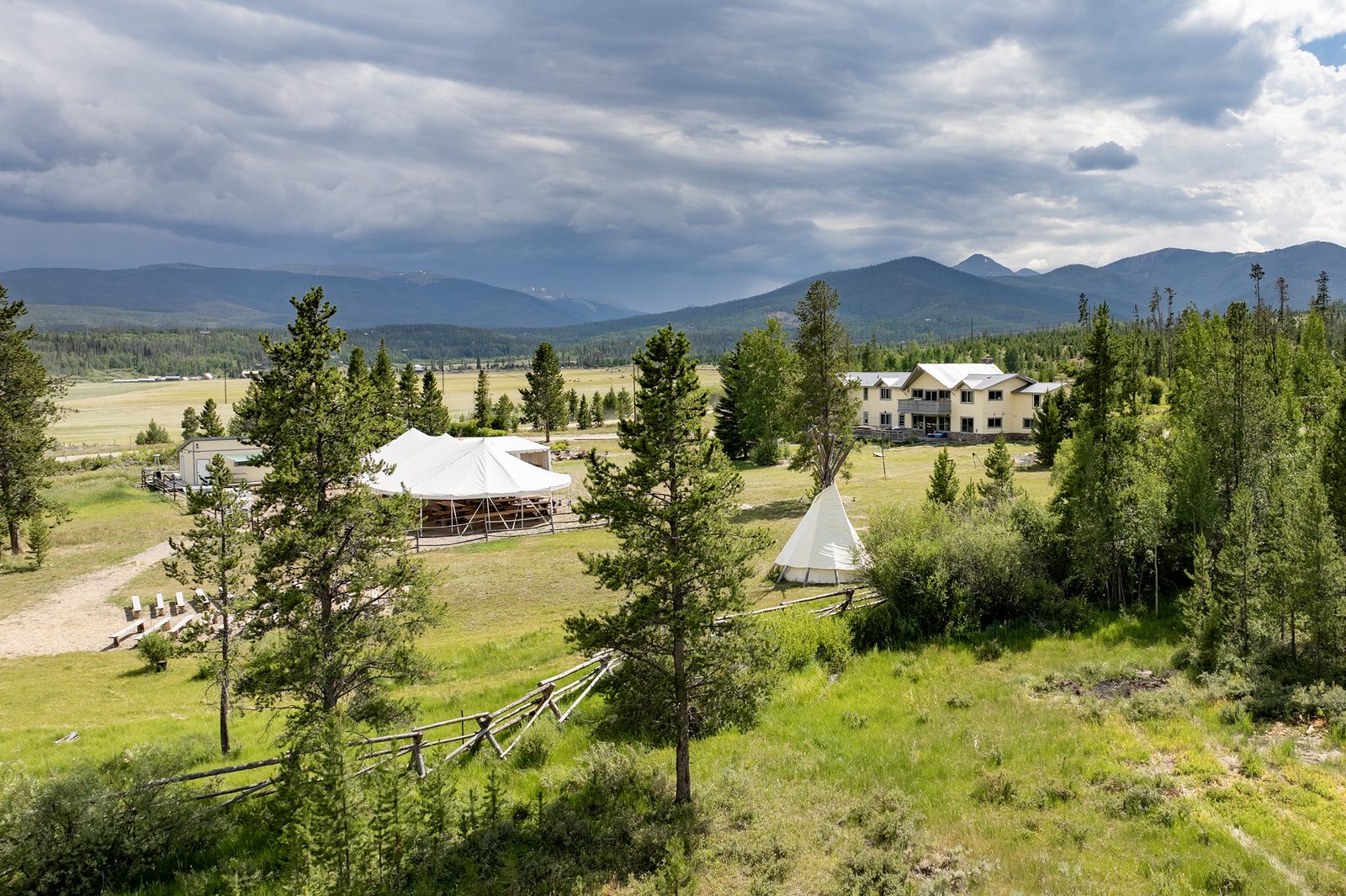 Reception tent and tipi with mountain views at Casa Vista