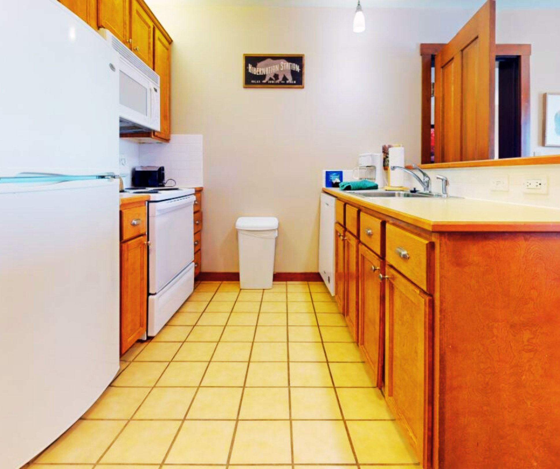 Allegheny Springs · Units 228-230 — Mountain Kitchen