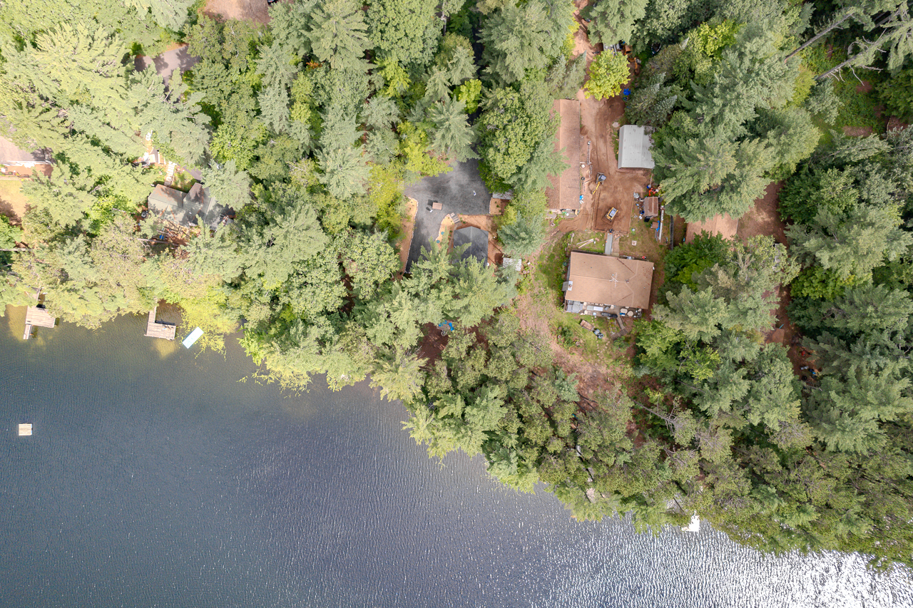 Enjoy a range of premium amenities designed for your comfort and convenience, from modern appliances to tranquil outdoor spaces with direct access to the lake