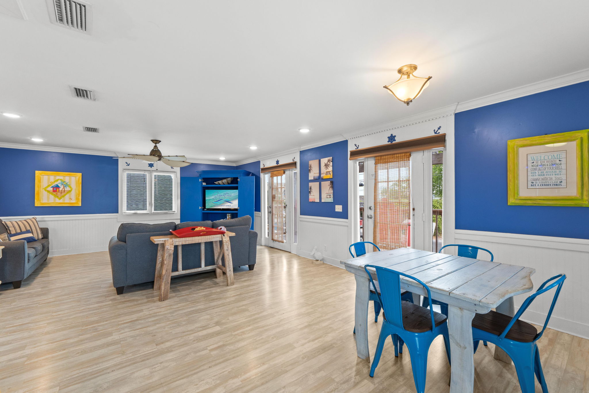 Living Room with 2 Queen Sleeper Sofas and Dining Area