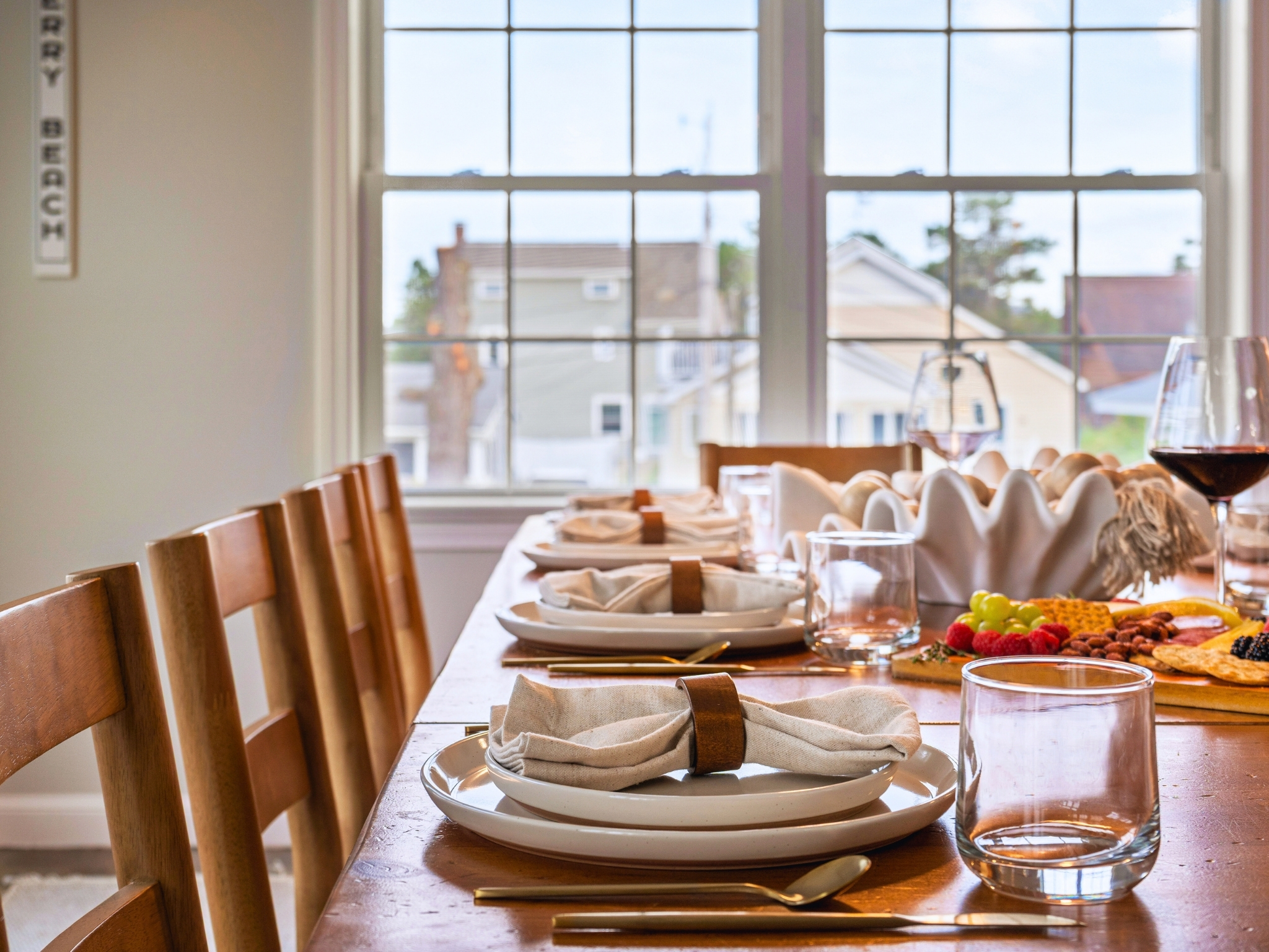 Enjoy meals together in a dining area designed for comfort and connection!
