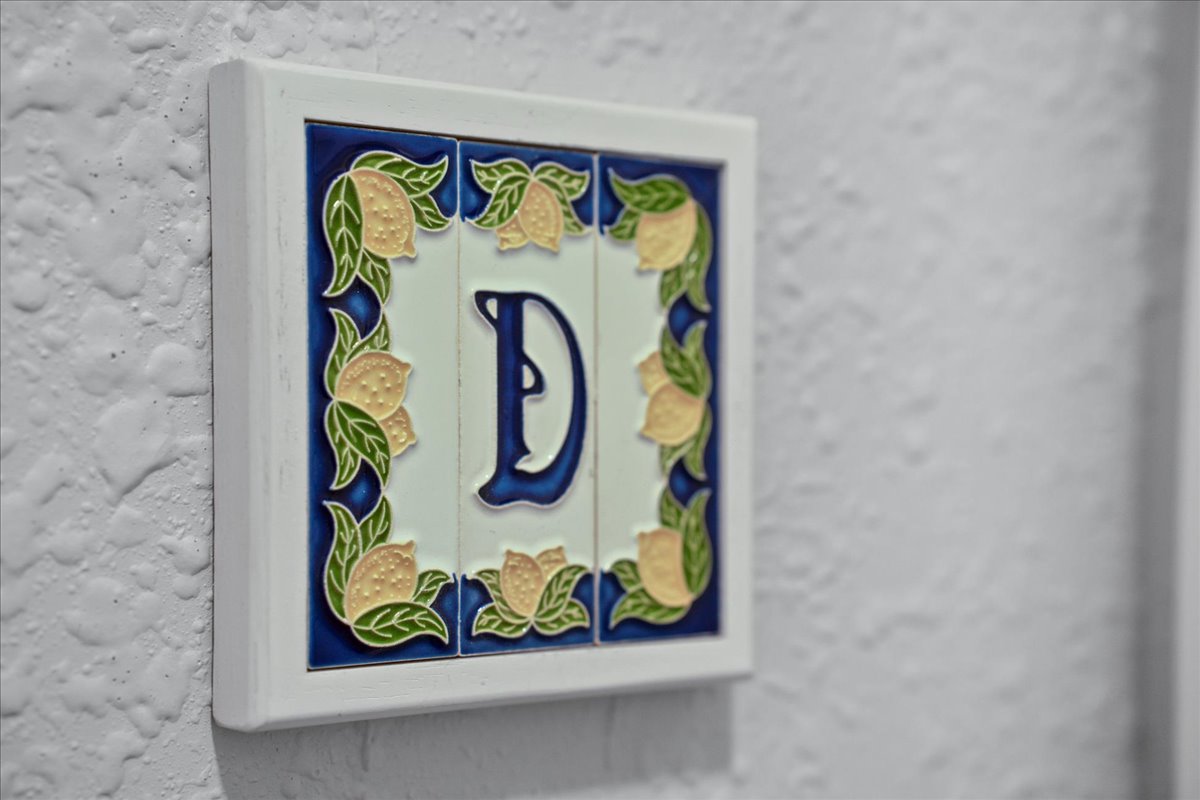 Tiles from the Amalfi Coast in Italy add true character to the home