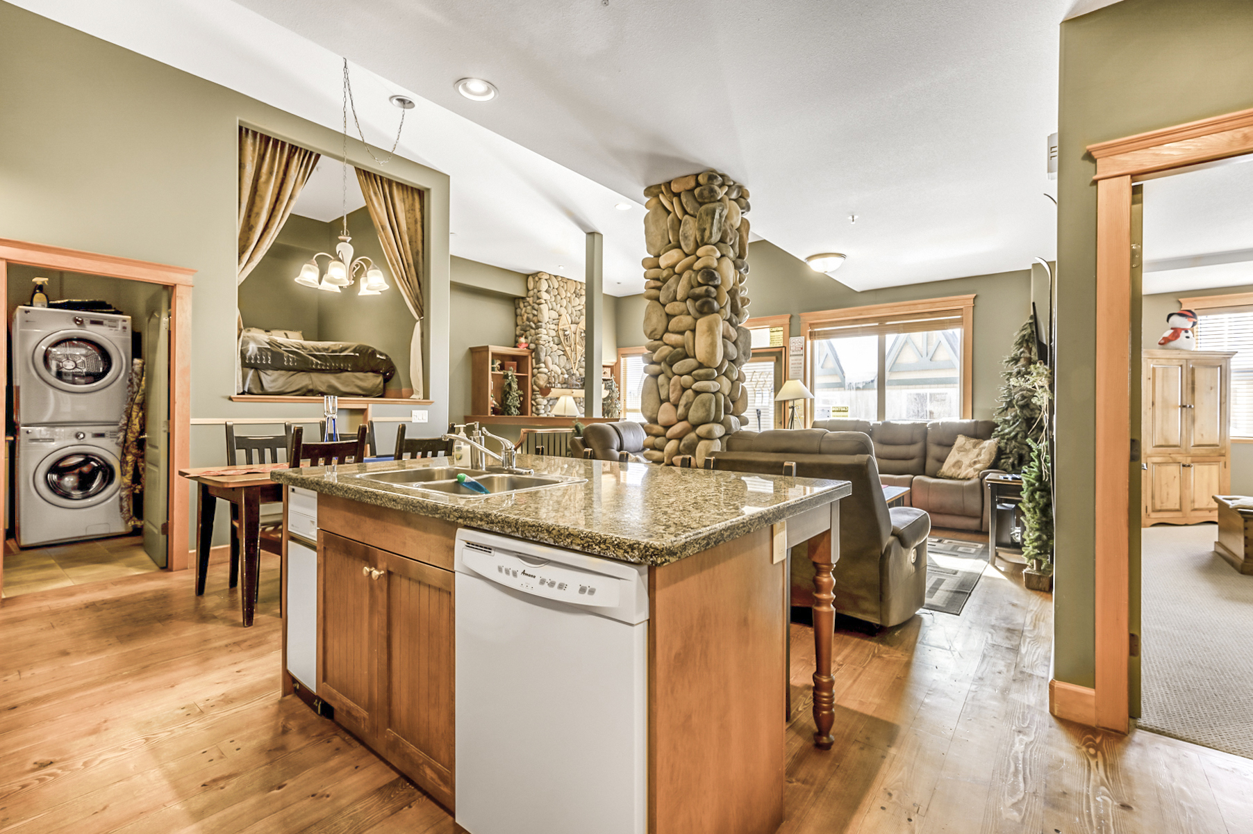 Kitchen Island