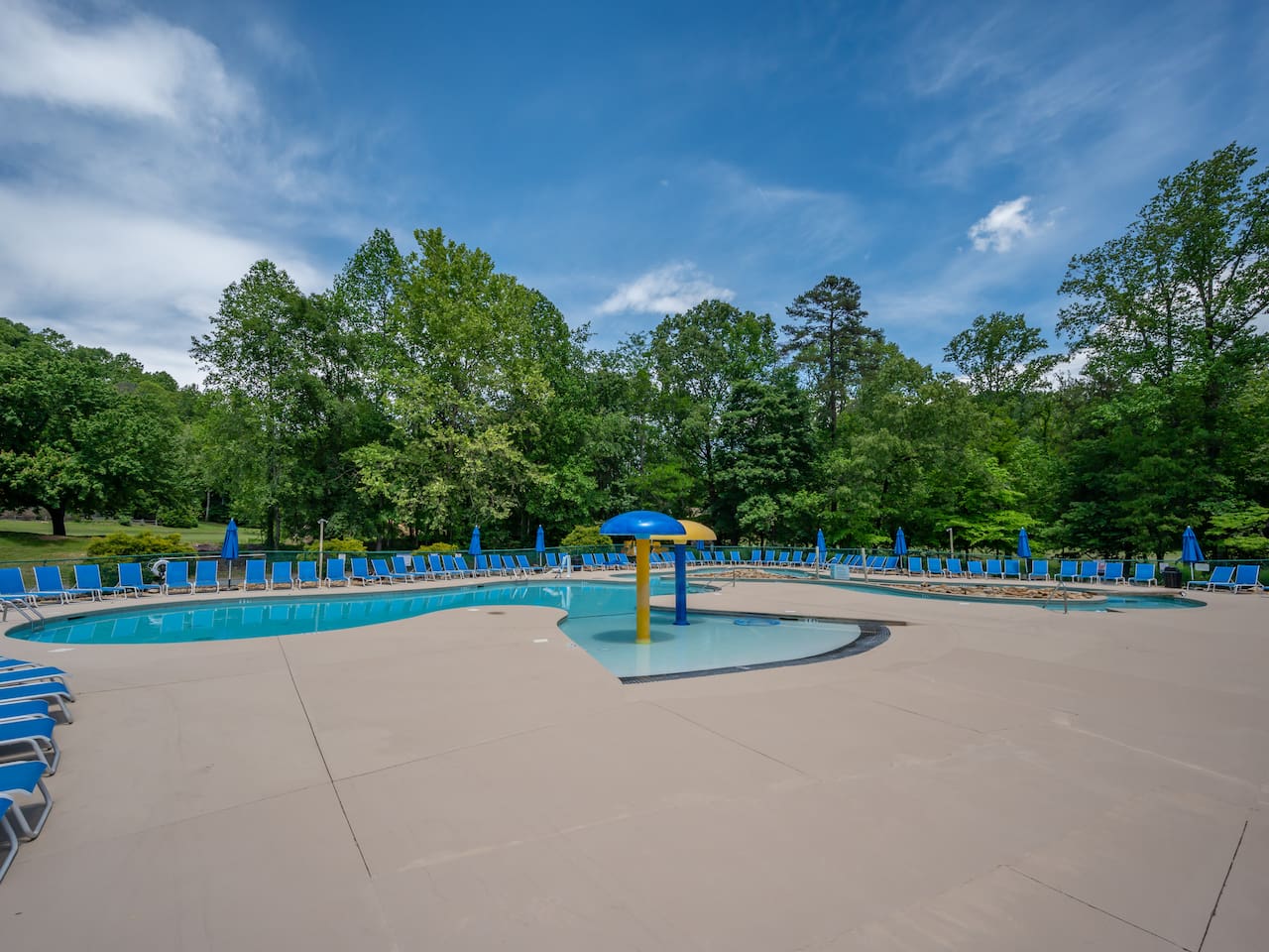 Resort access to private pool with lazy river