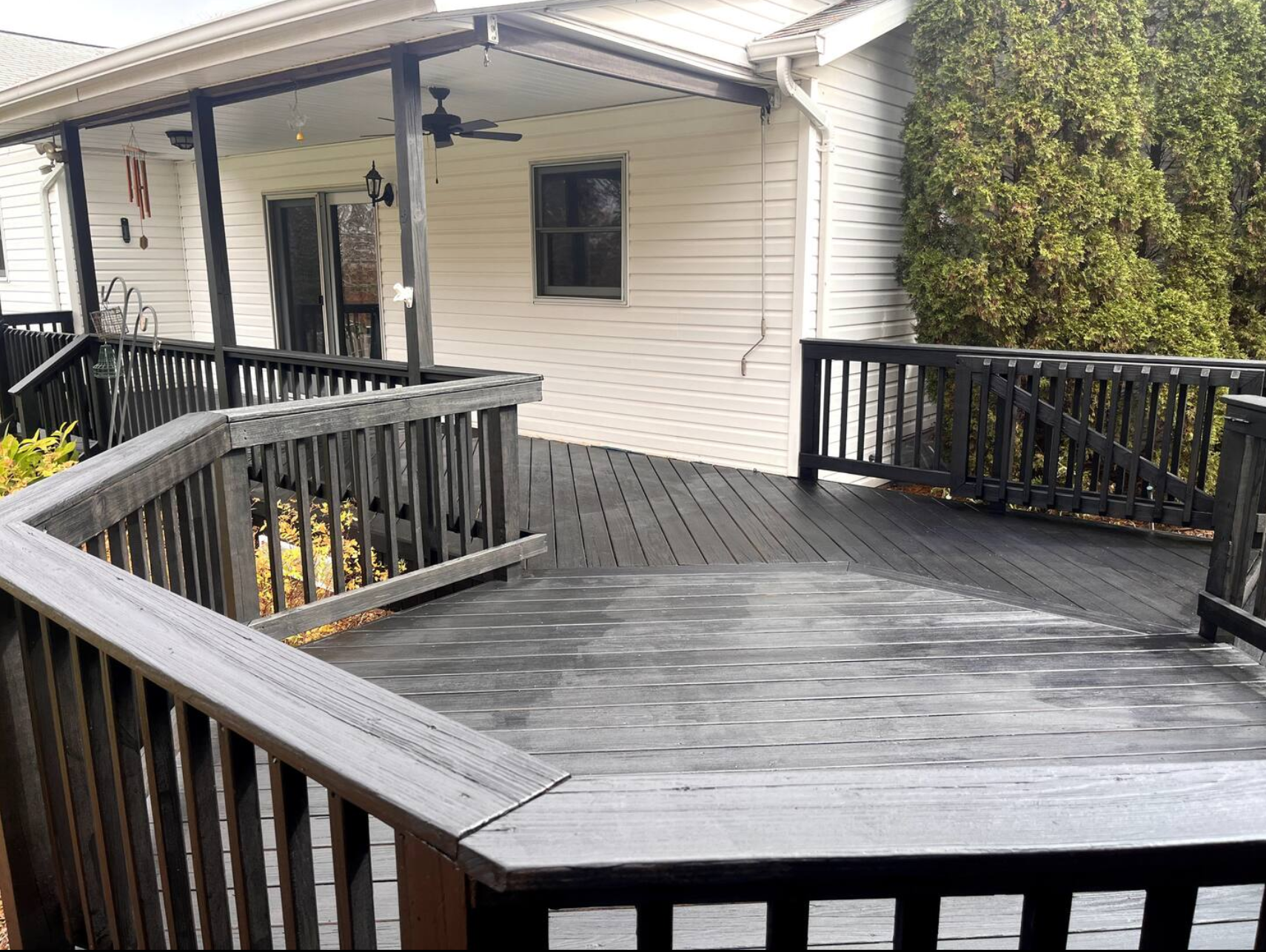 Large back porch (Furniture available--spring, summer, fall)