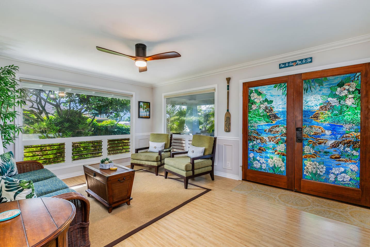 Front Entry with 1st living area in Lani Hanalei Home