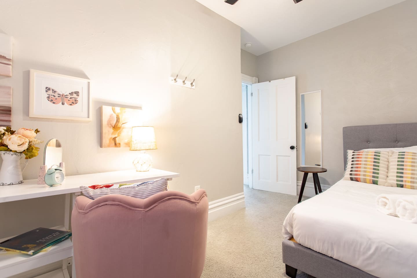 Should you have remote-work needs, you’ll find a comfy chair with desk in the second floor’s cozy Twin Room.