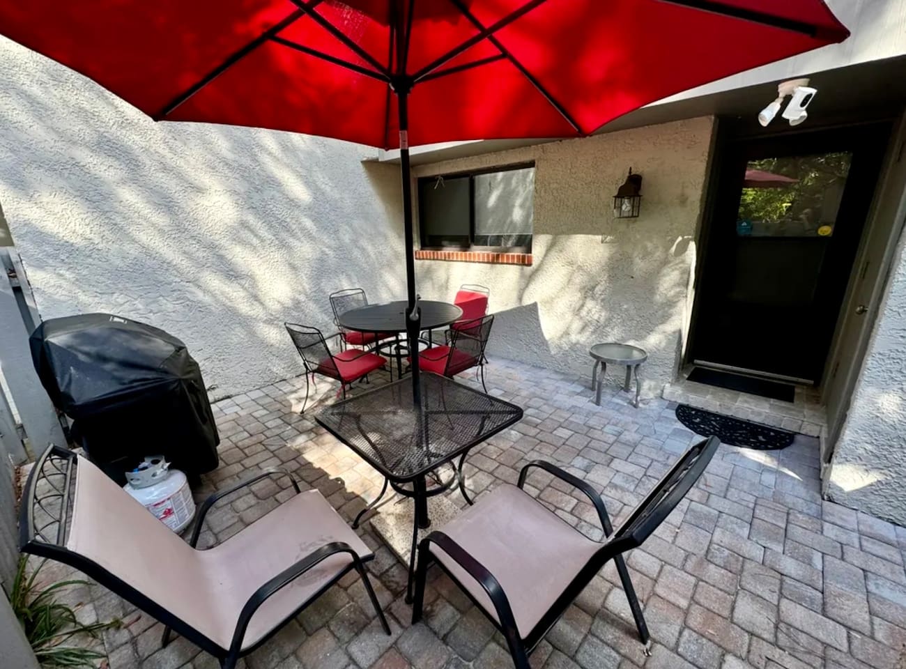 Patio dining with grill