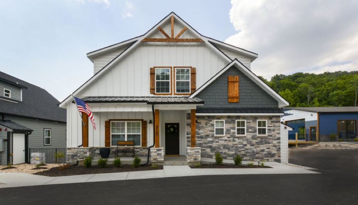 Welcome to Cedar Rock Lodge