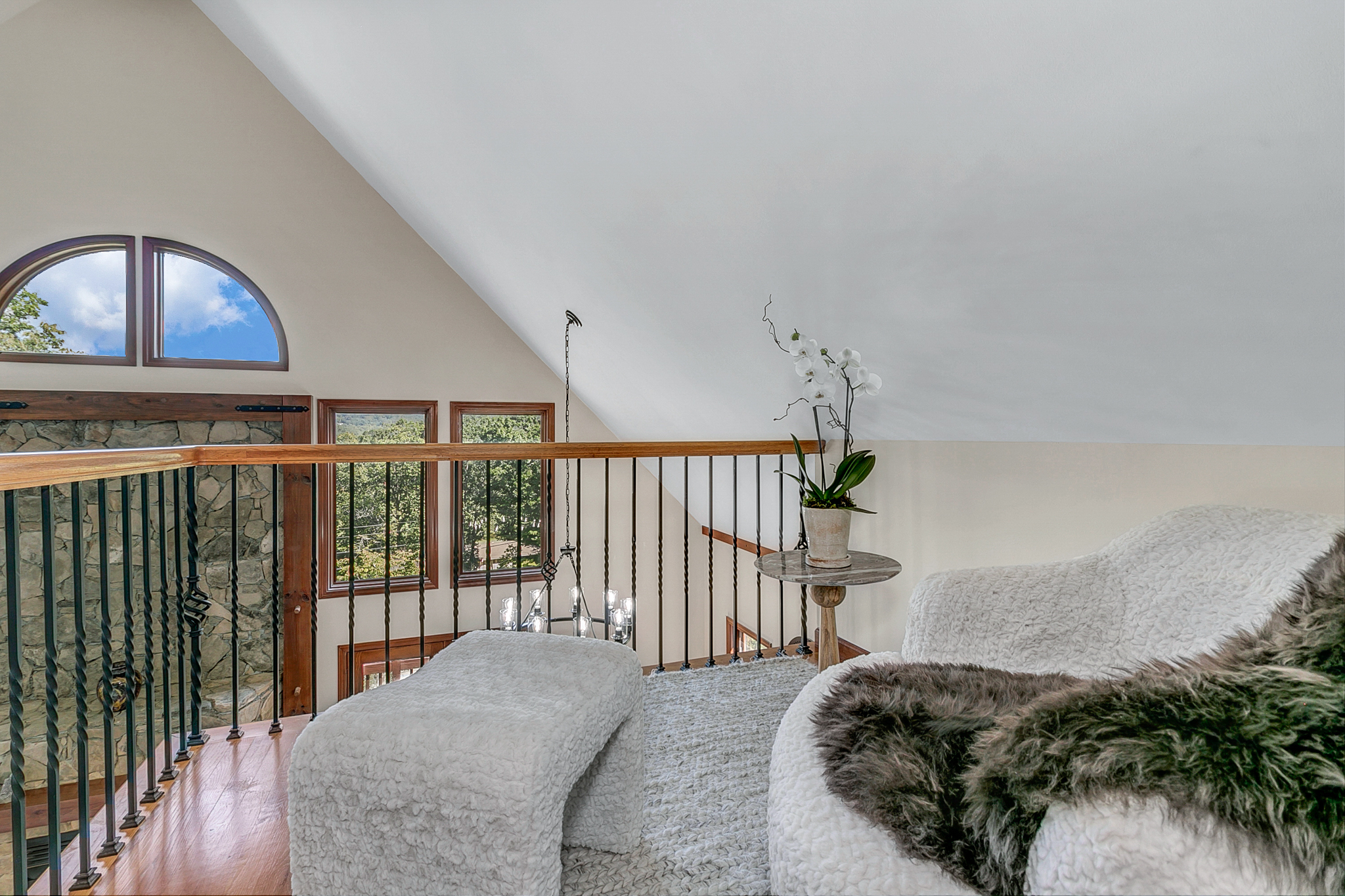 Lounge on the upstairs landing