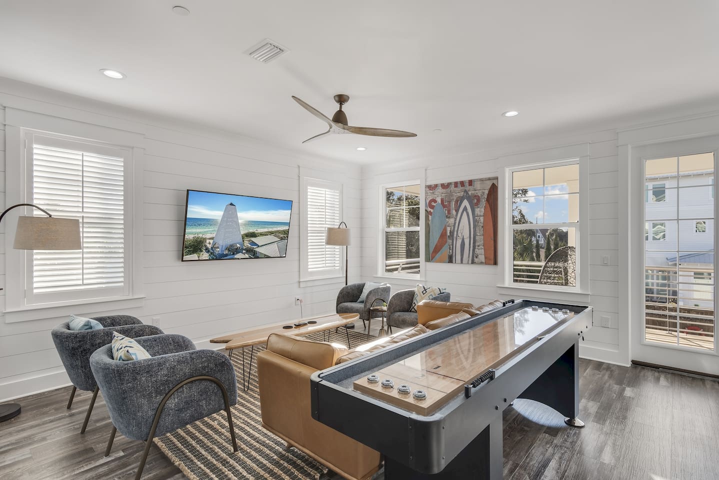 Living Room (second floor)