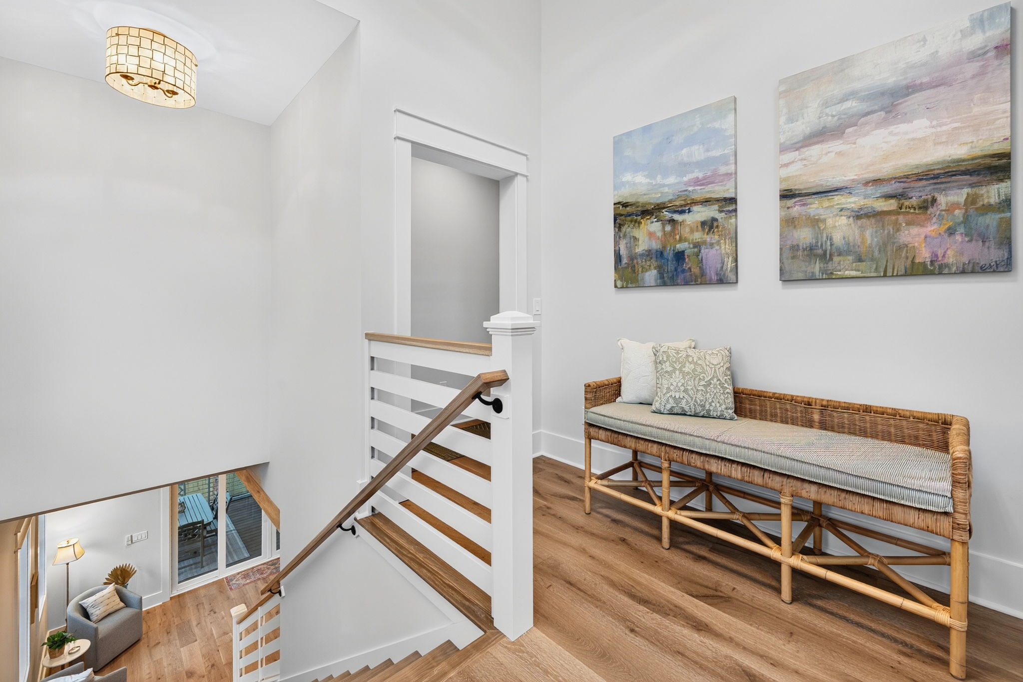 Second Floor Landing | Tahanan Palms | 3 38th Ave | IOP Escapes