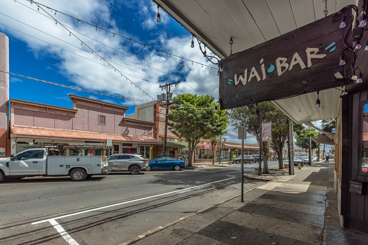 Many Local Bars and Eateries within less than a mile