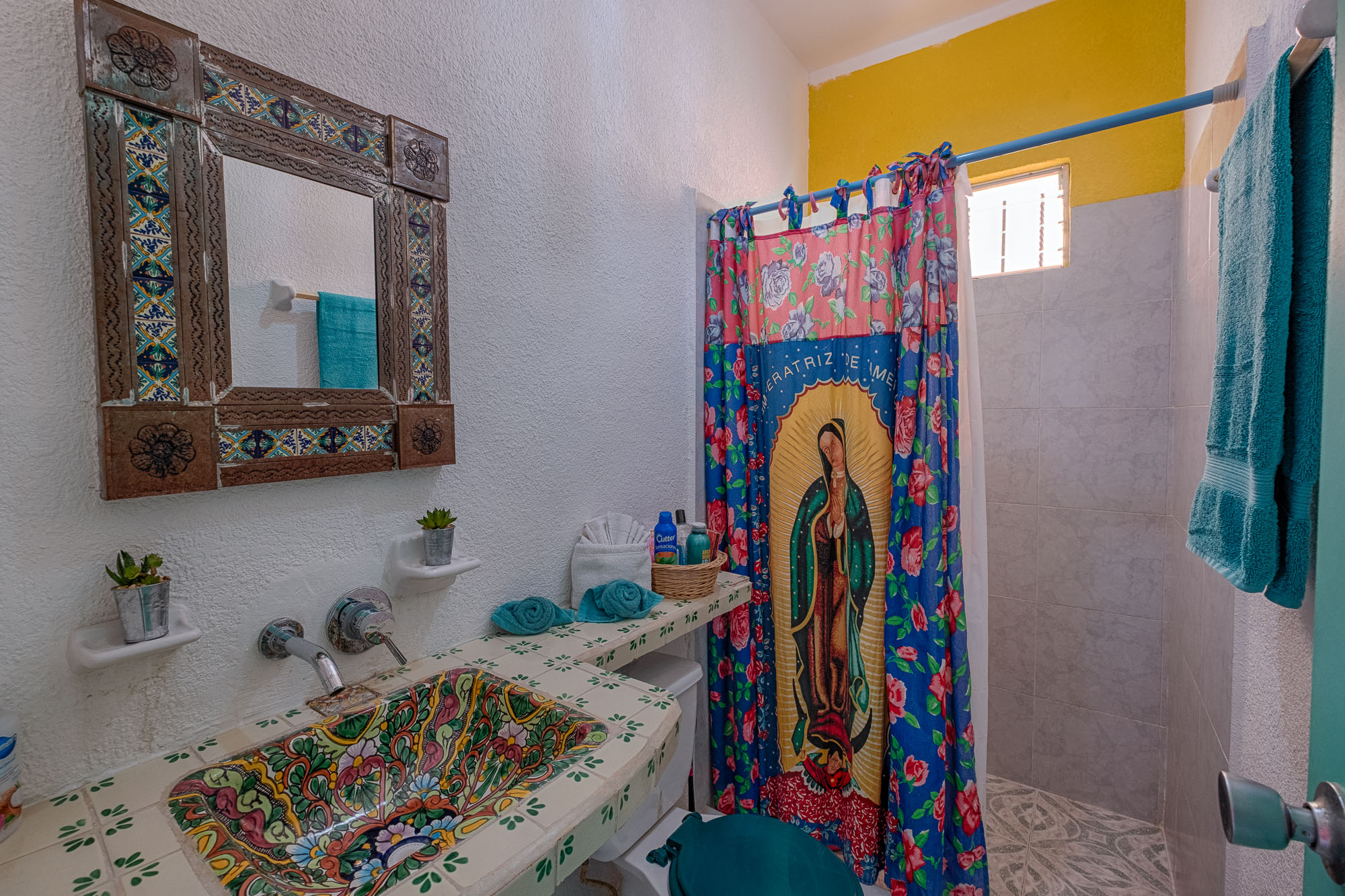 Casa Maare bathroom