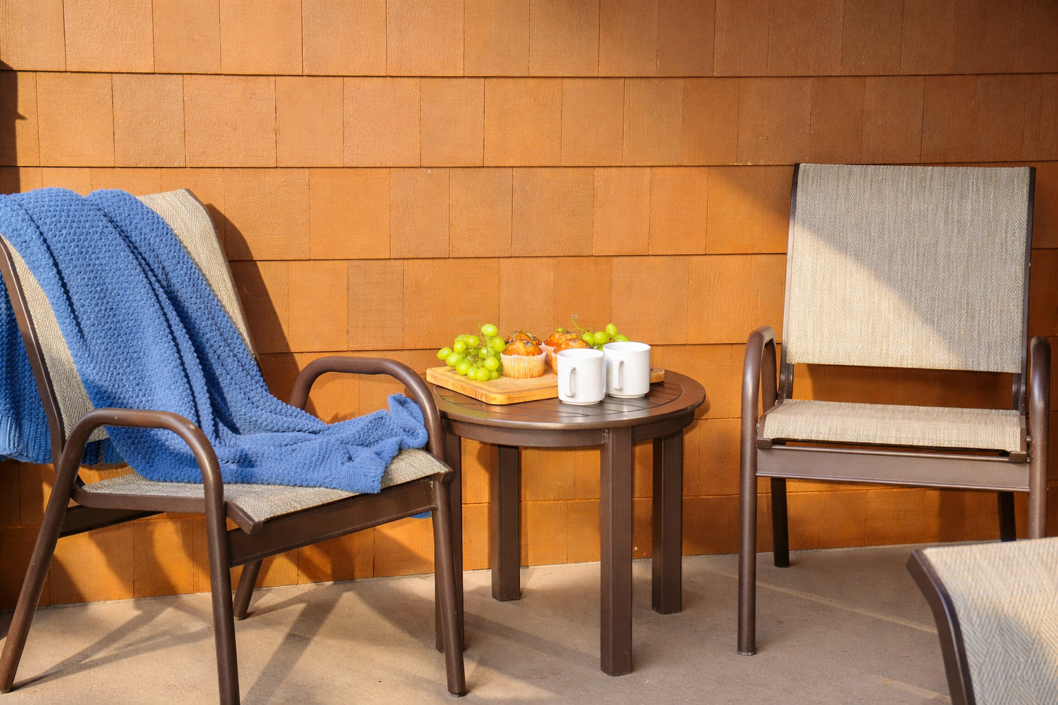 Lake-view condo guaranteed when booking with us