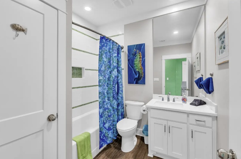 e4d028b20c2c4795aa644511e93b5b1b | Beachhouse | Texas | TX | Vacation Homes | Galveston | Crystal Beach | Kokomo | Breezy Days | Beachfront Elegance | Sunrise Serenity | Southern Sands Property Management, LLC