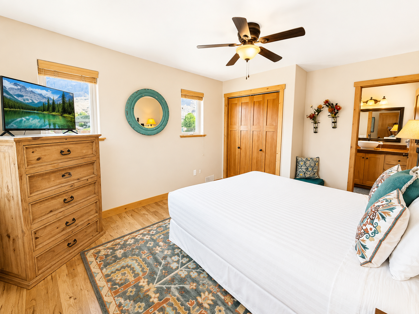 Upstairs Suite