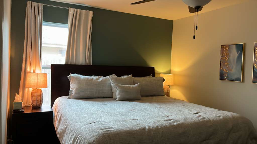 Stretch out and relax on a plush king bed made for comfort