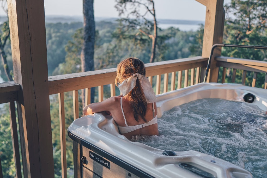 Soak in the hot tub with Douglas Lake views all to yourself
