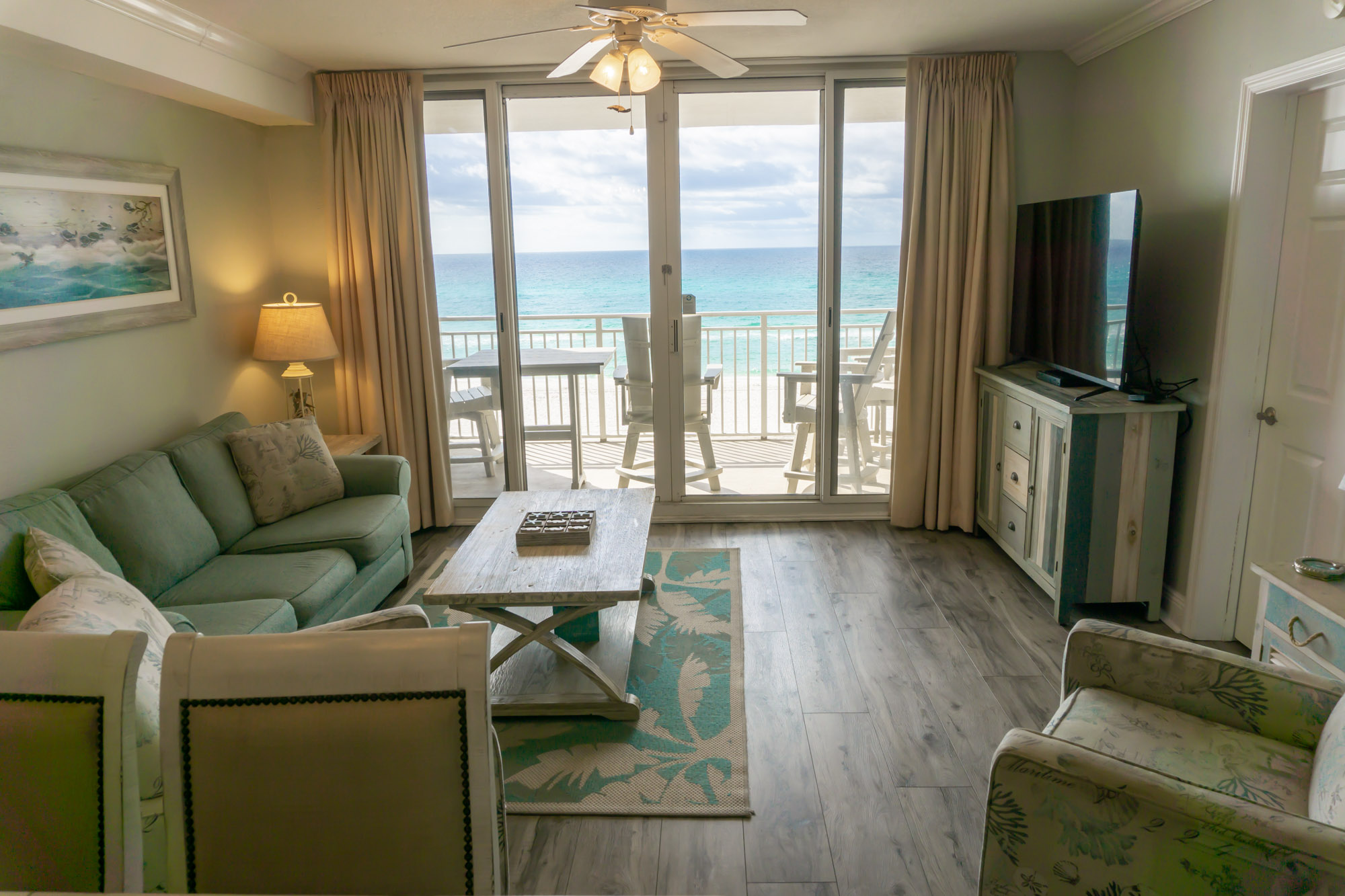 La Tortuga (Condo of Turtles) - Emerald Beach 330 - Reefside Escapes, Inc.