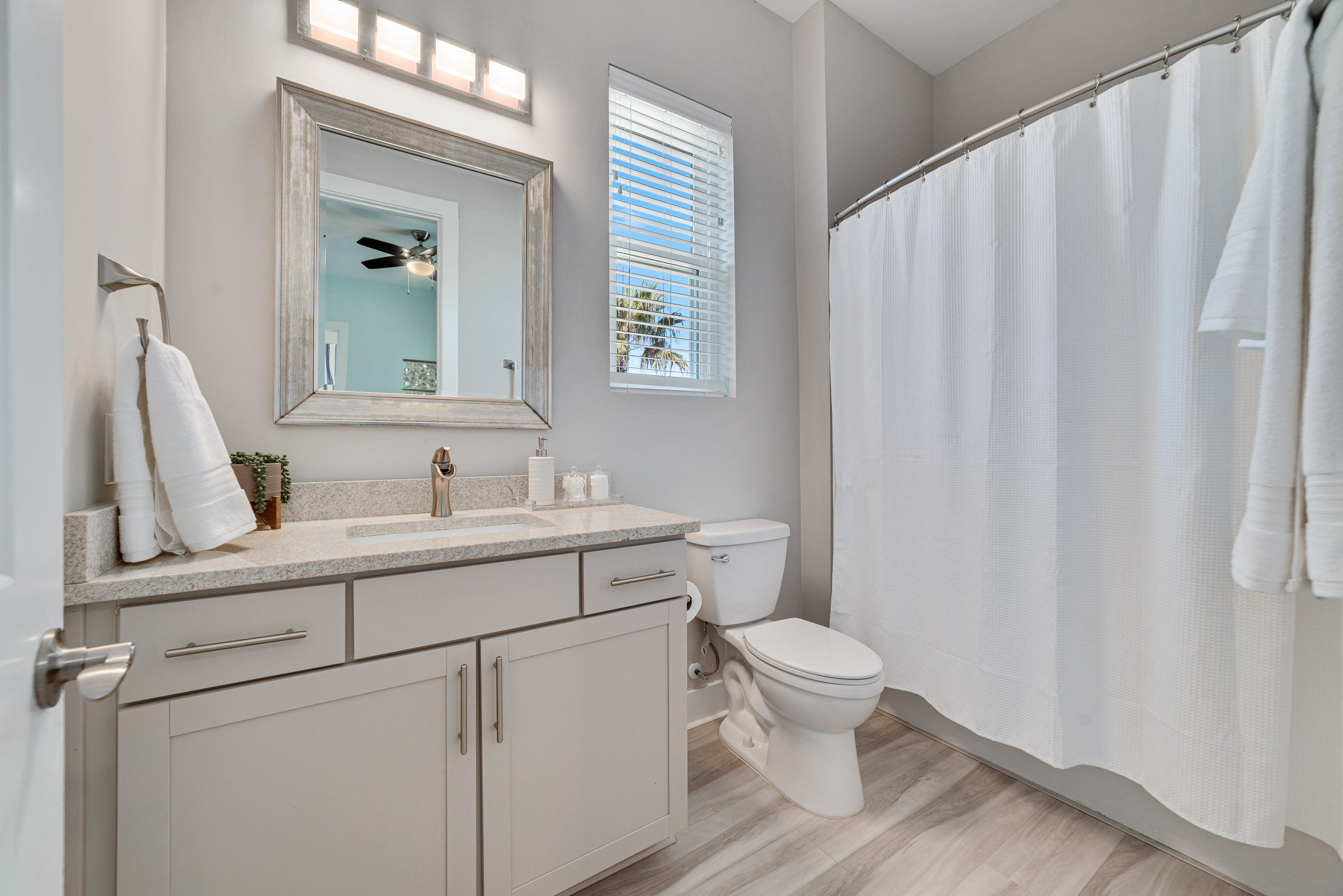 Bathroom that can be shared