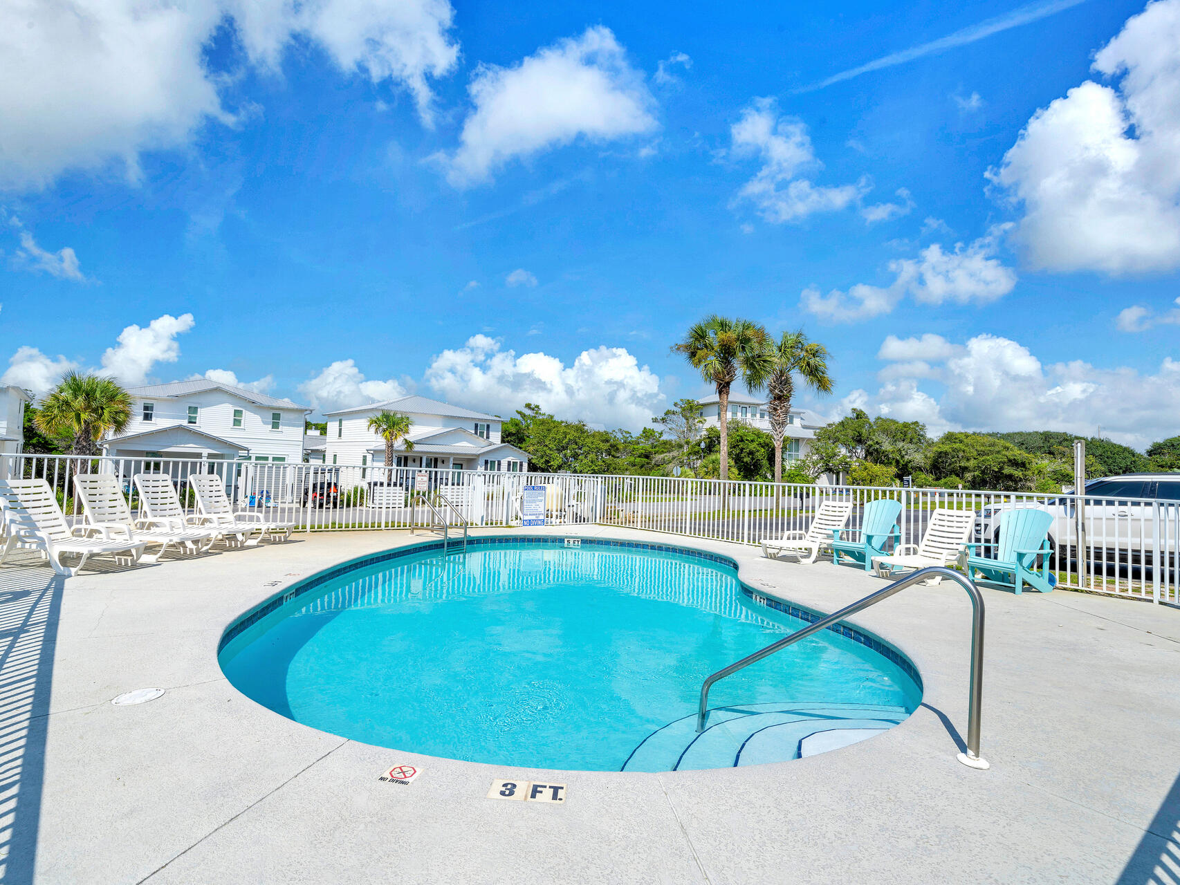 Still craving time in the water? Take a dip in our community's great pool!