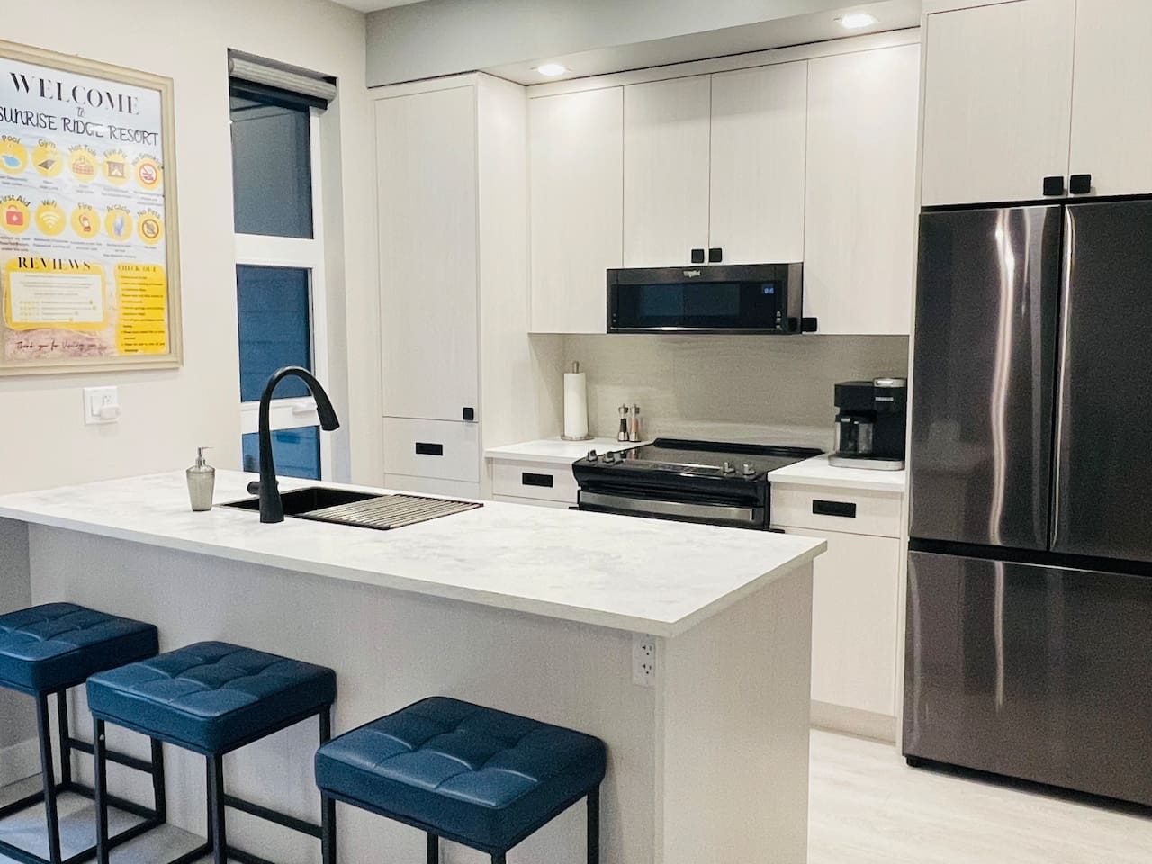 Kitchen - brand new appliances (dishwasher, microwave oven and fridge), equipped with Coffee Maker, Kettle, Blender, Toaster, and Dinnerware to host up to 6 Guests comfortably.