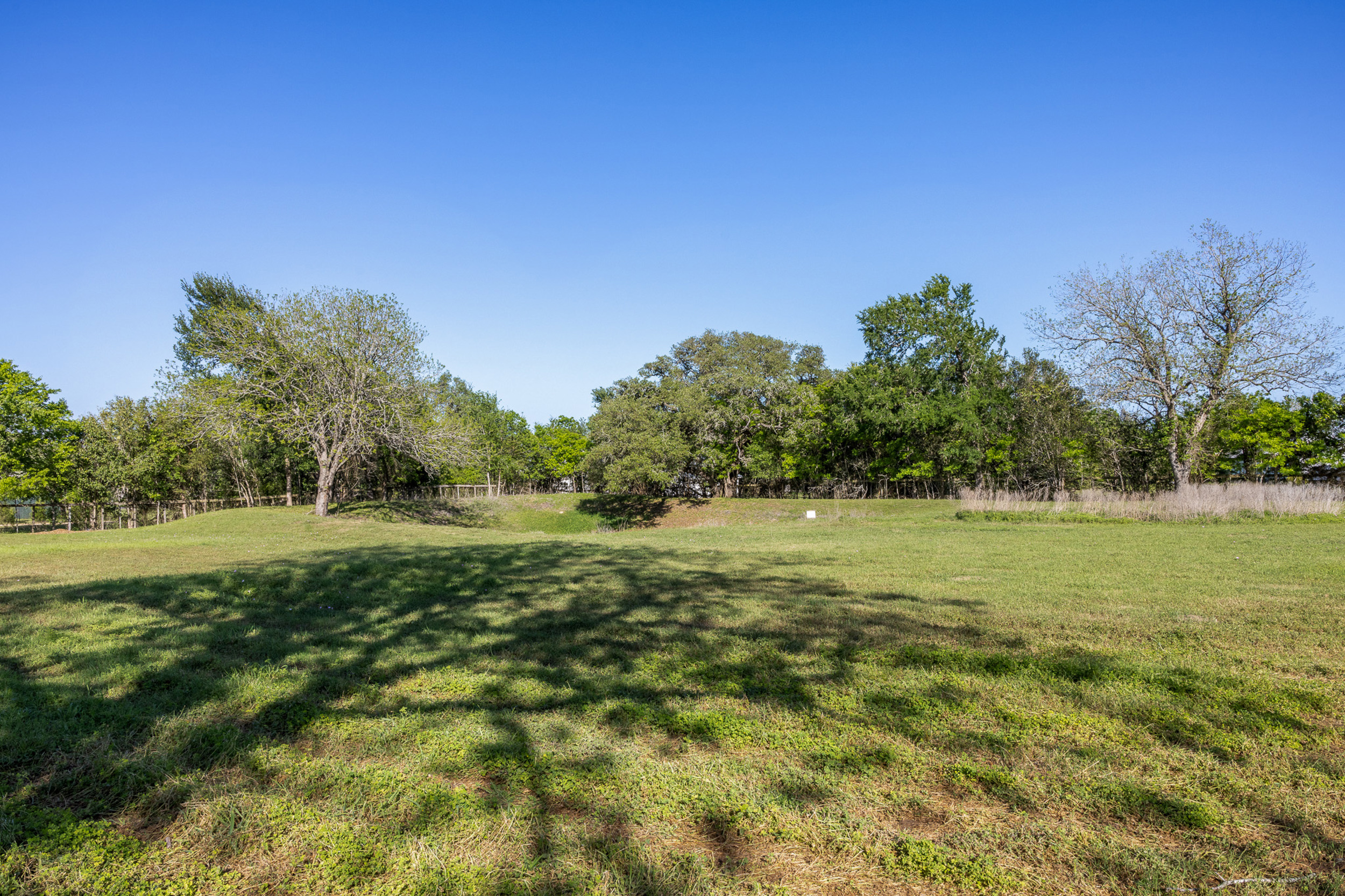 The acreage in the town of Round Top